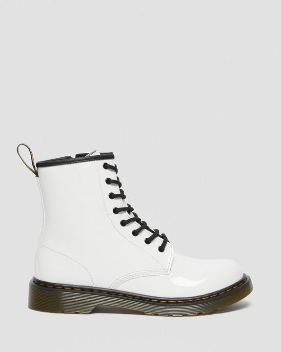 https://i1.adis.ws/i/drmartens/26792100.88.jpg?$large$Youth 1460 Patent Leather Lace Up Boots Dr. Martens
