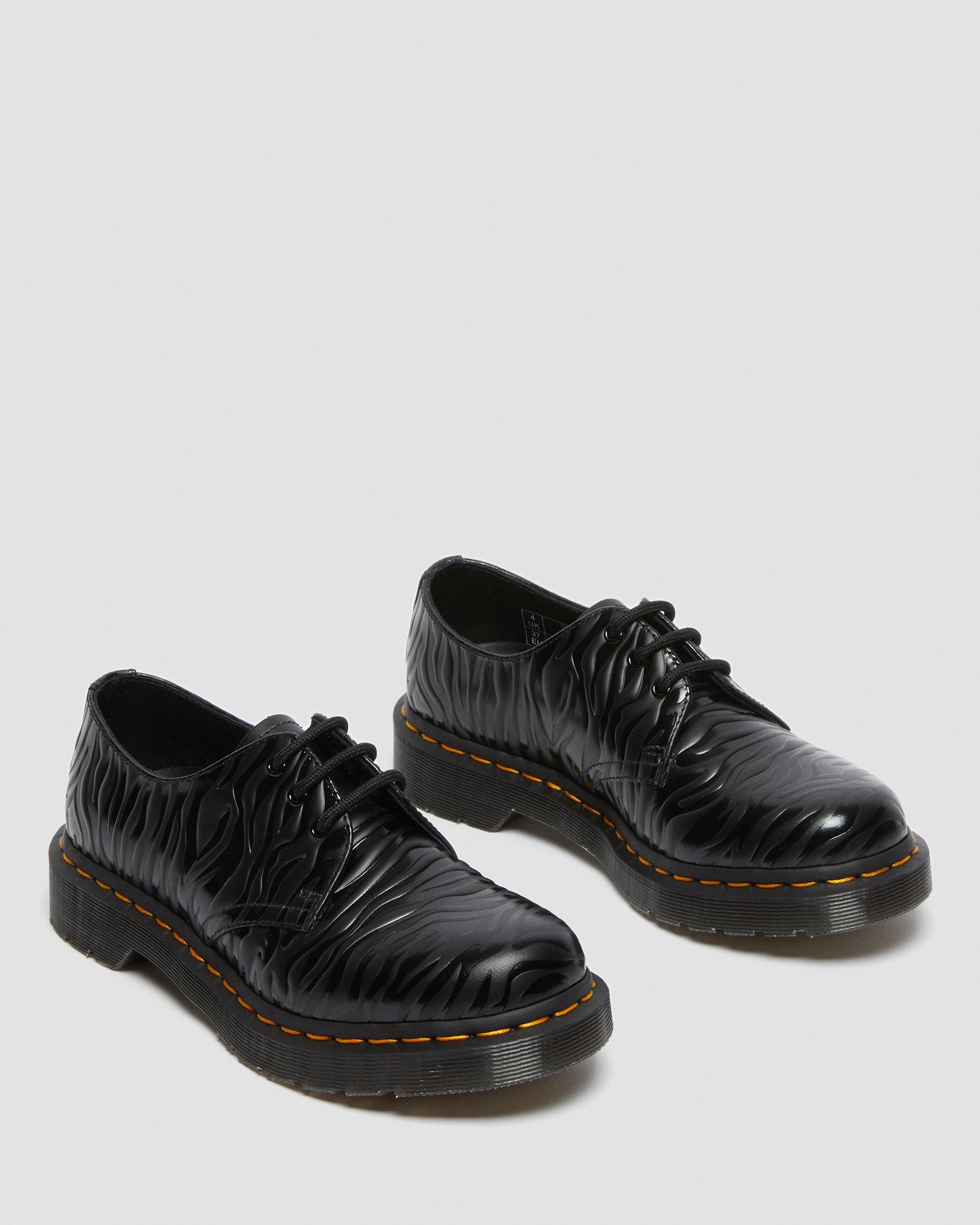 1461 Zebra Emboss Smooth Leather Oxford Shoes in BLACK | Dr. Martens™