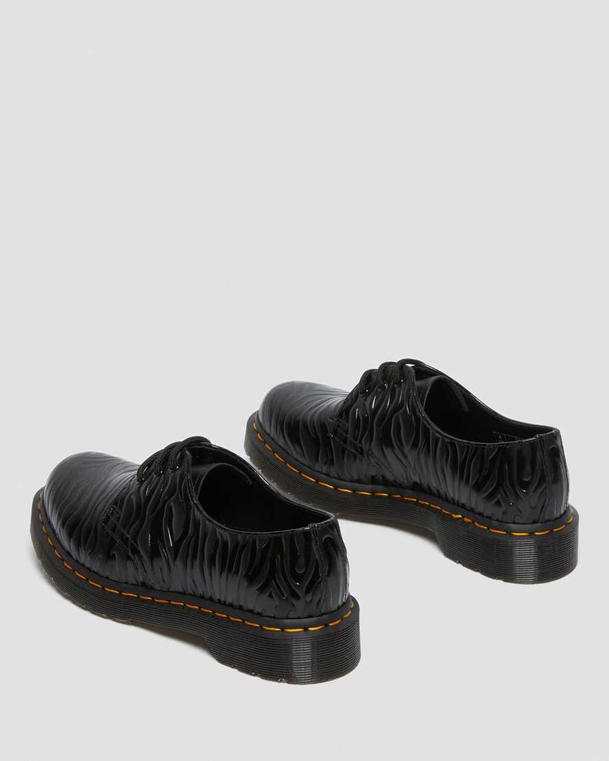 https://i1.adis.ws/i/drmartens/26806001.88.jpg?$large$1461 Zebra Emboss Smooth Leather Shoes | Dr Martens