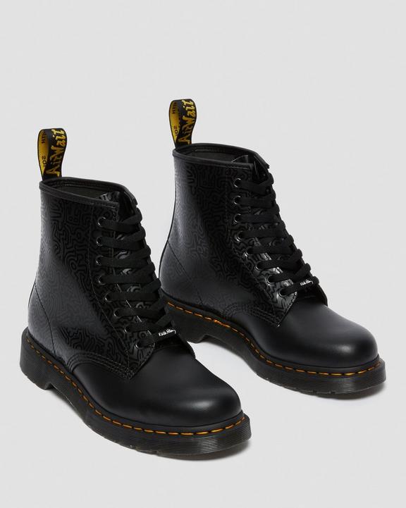 https://i1.adis.ws/i/drmartens/26832001.88.jpg?$large$Keith Haring 1460 Smooth Leather Lace Up Boots Dr. Martens