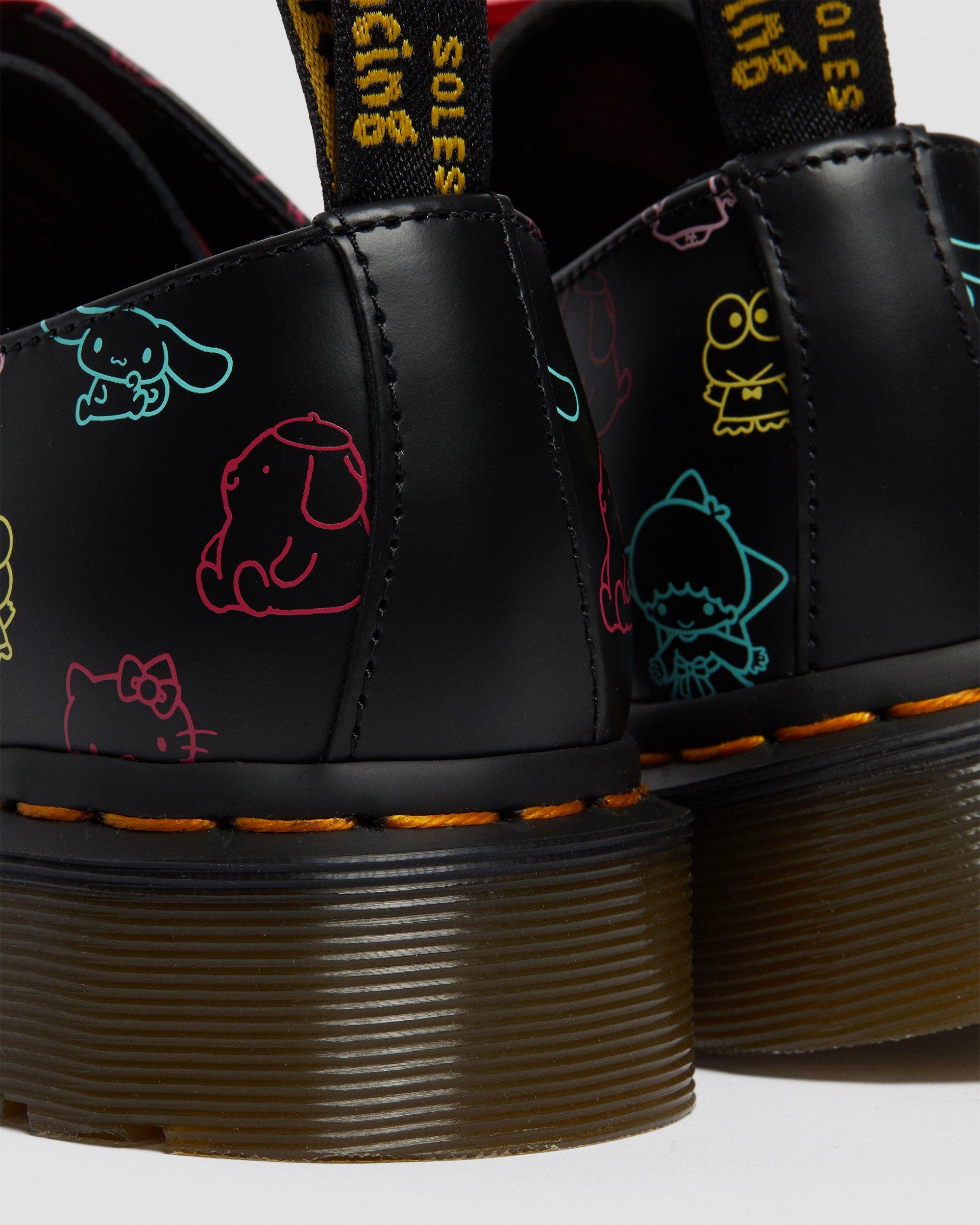 Hello Kitty & Friends 1461 Smooth Leather Oxford Shoes in BLACK+