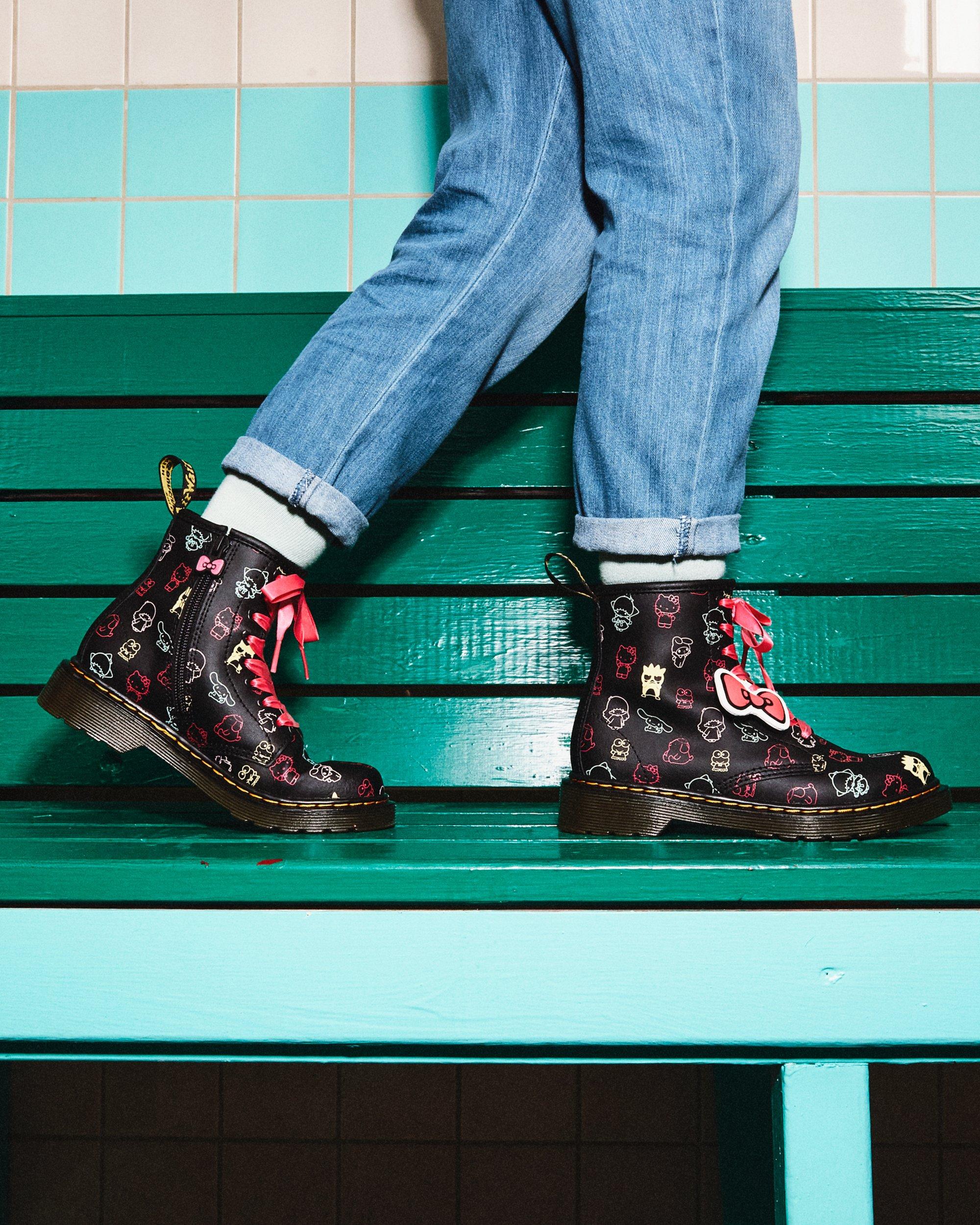Junior Hello Kitty & Friends 1460 Leather Lace Up Boots in BLACK+