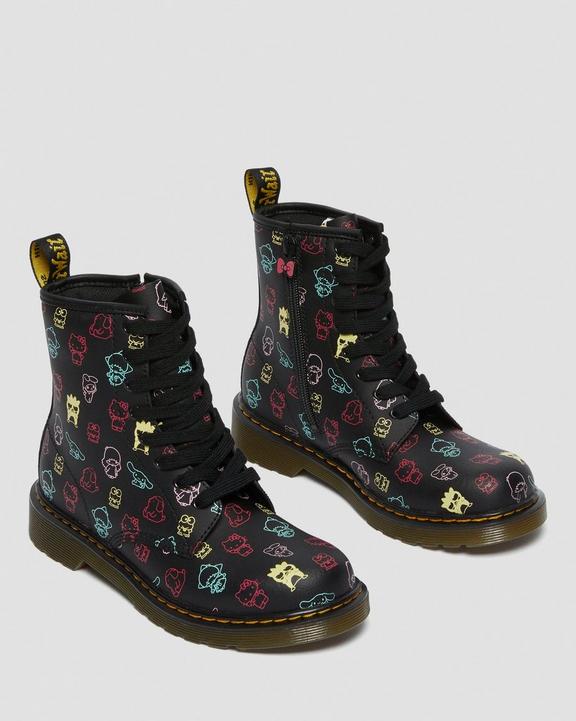 https://i1.adis.ws/i/drmartens/26845001.89.jpg?$large$Youth Hello Kitty & Friends 1460 Leather Lace Up Boots Dr. Martens