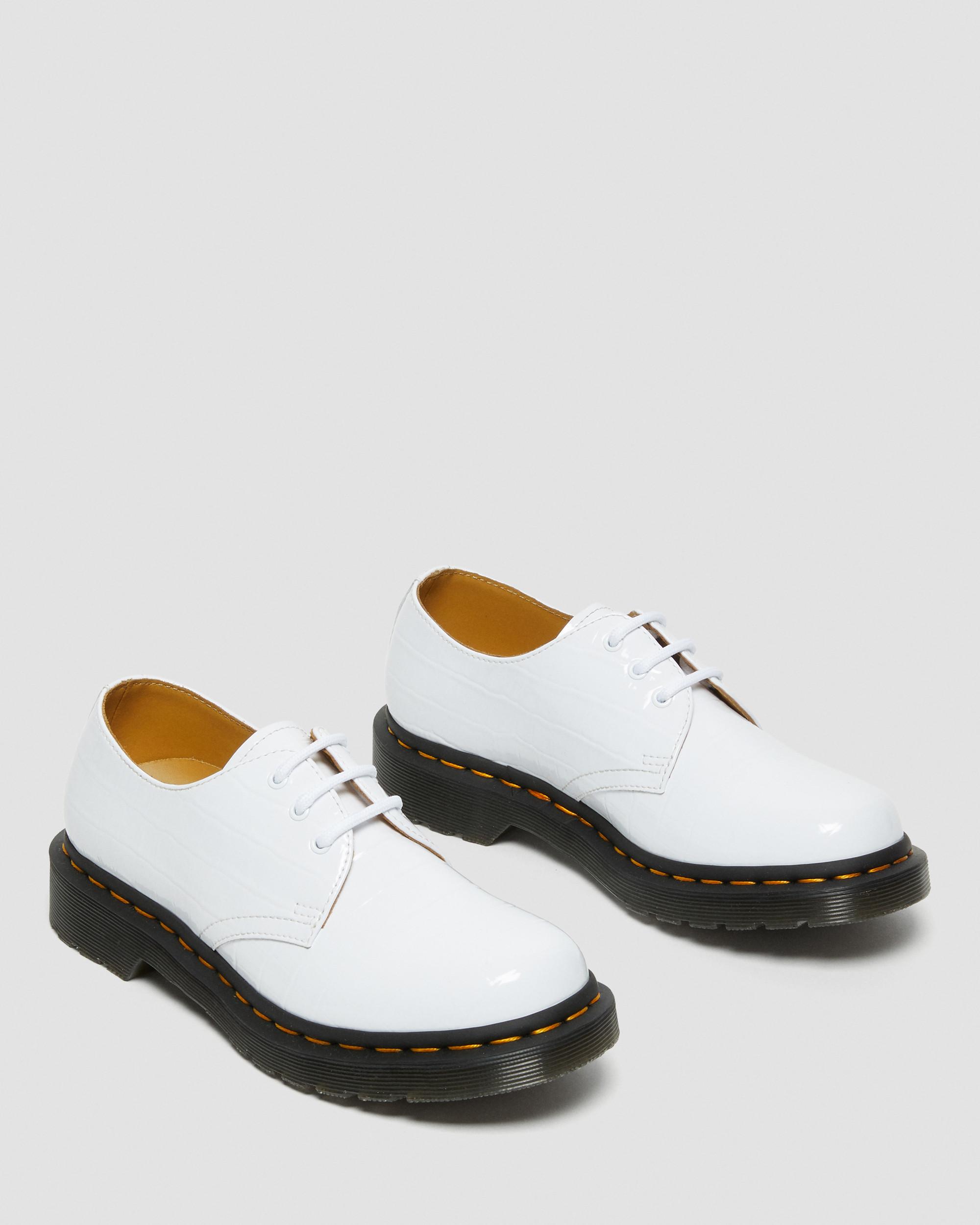 【クロス】Dr.Martens 1461 WHITESTITCH 1461 Patent Croc Emboss Leather Shoes in WHITE | Dr. Martens™