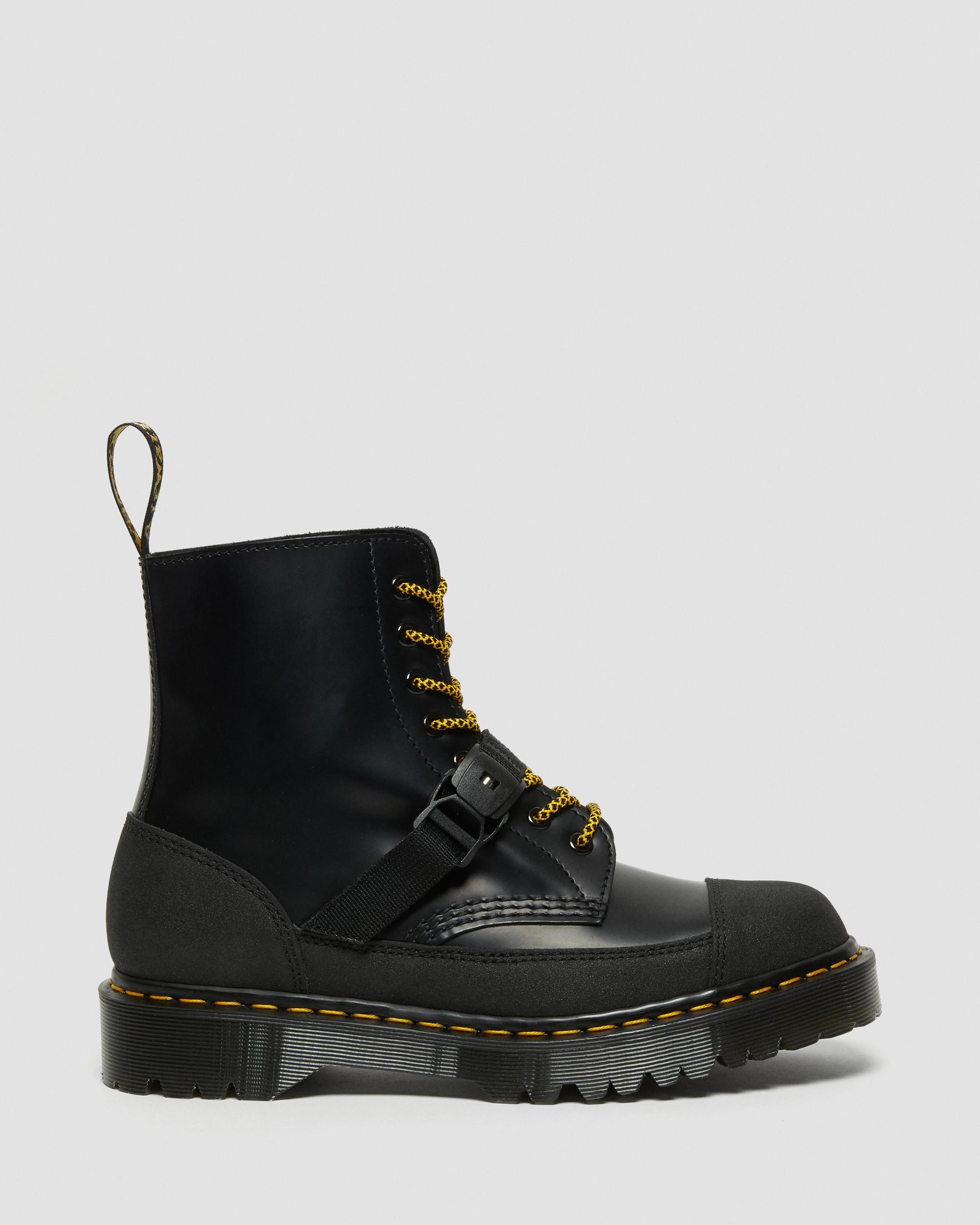 1460 Tech Smooth Leather Ankle Boot in Black | Dr. Martens