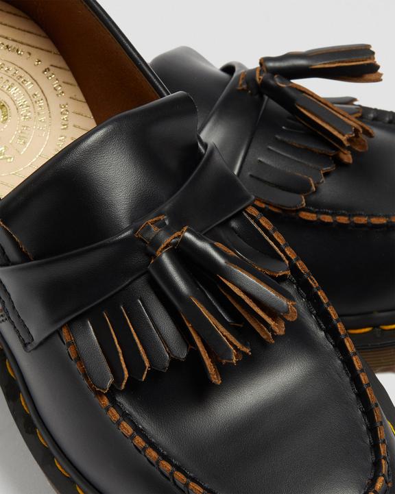 Vintage Made in England Quilon Leather Tassel Loafers BlackNahkaiset Vintage Made in England Quilon Tassel -loaferit Dr. Martens