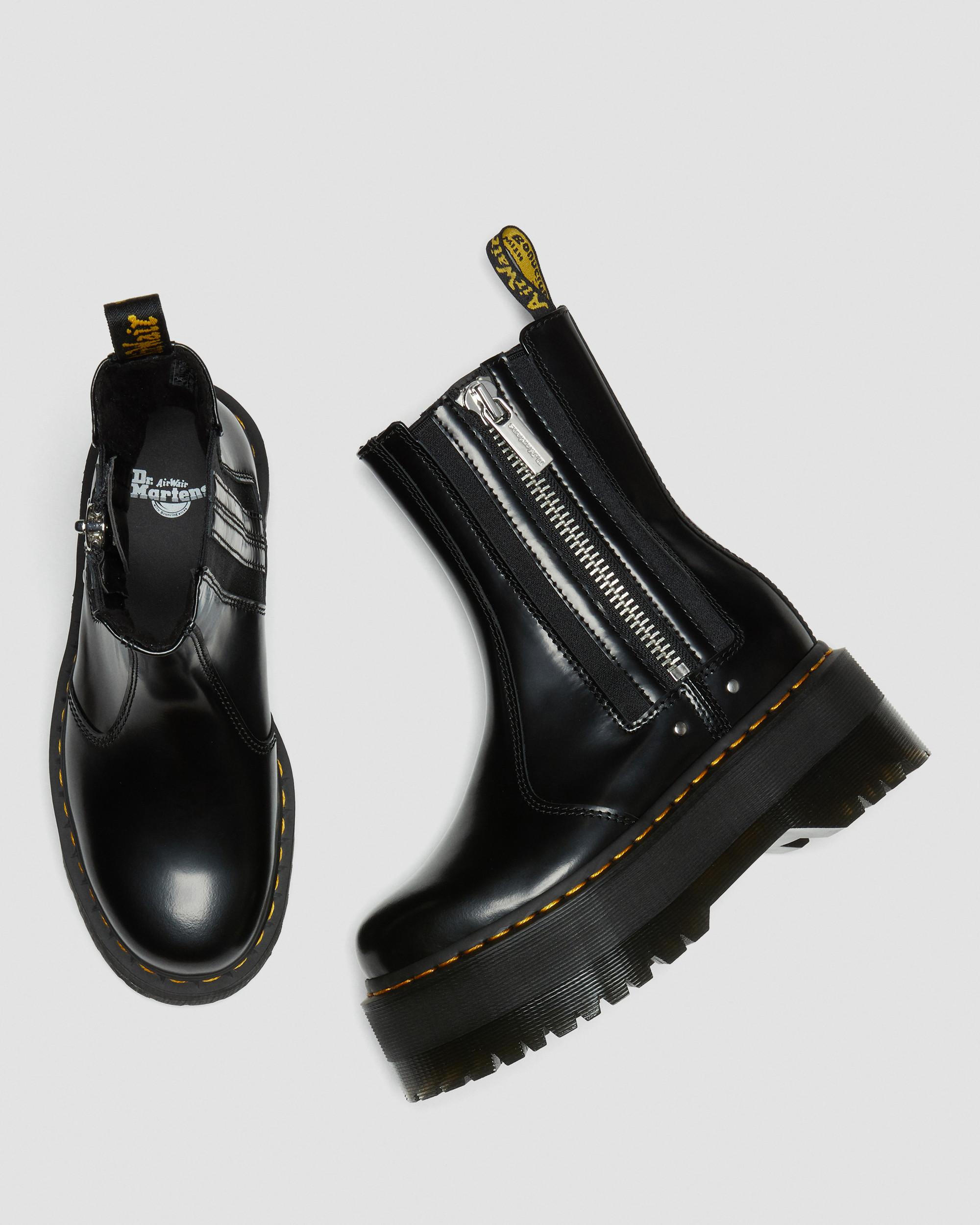 https://i1.adis.ws/i/drmartens/26903001.88.jpg?$large$2976 Max Leather Platform Chelsea Boots Dr. Martens