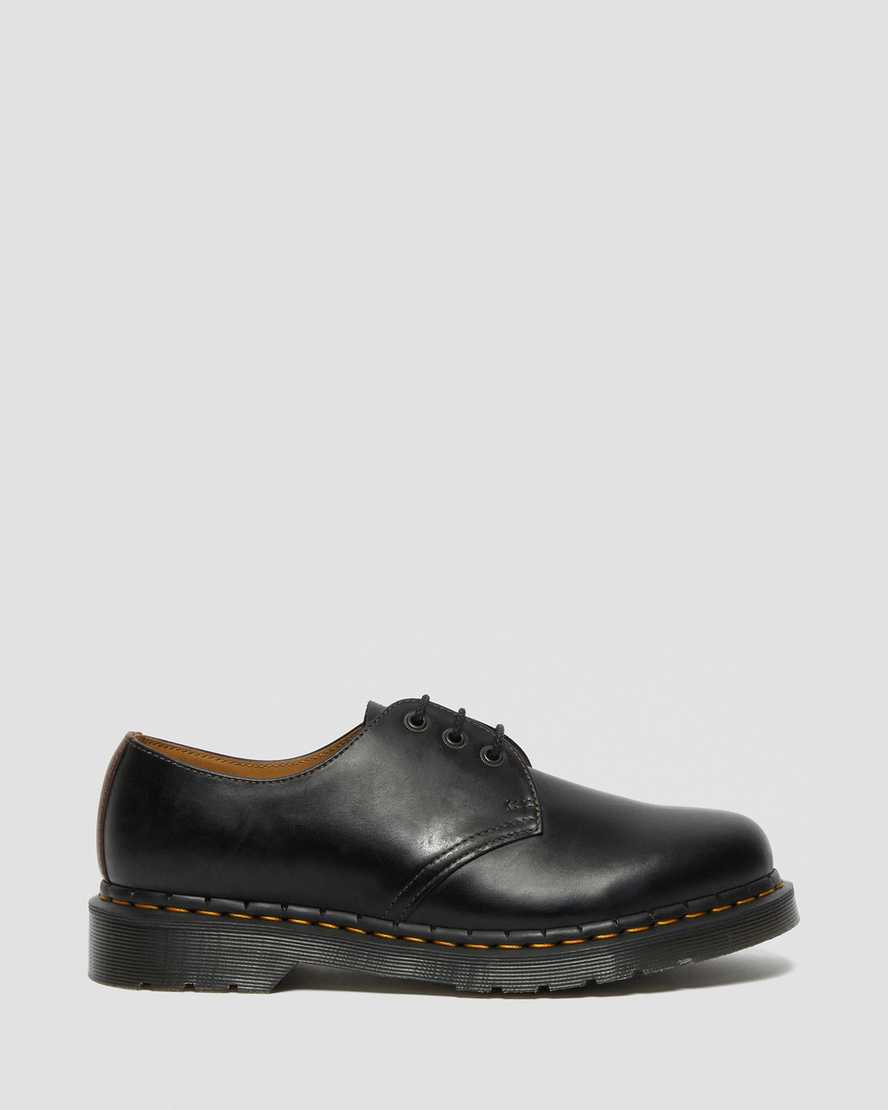 https://i1.adis.ws/i/drmartens/26910003.88.jpg?$large$1461 Abruzzo Leather Shoes Dr. Martens