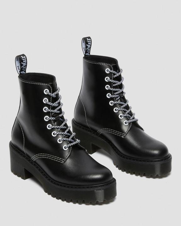 https://i1.adis.ws/i/drmartens/26916001.88.jpg?$large$Shriver Hi Women's Leather Heeled Boots Dr. Martens