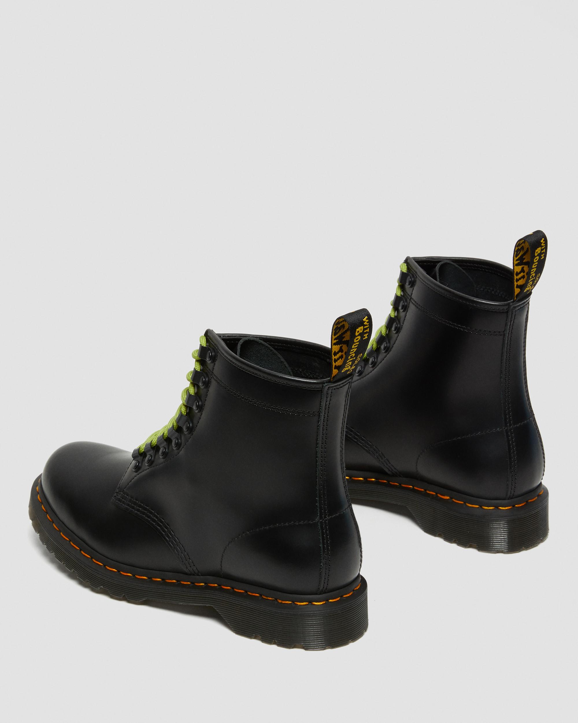 Smooth Leather Boots | Dr. Martens