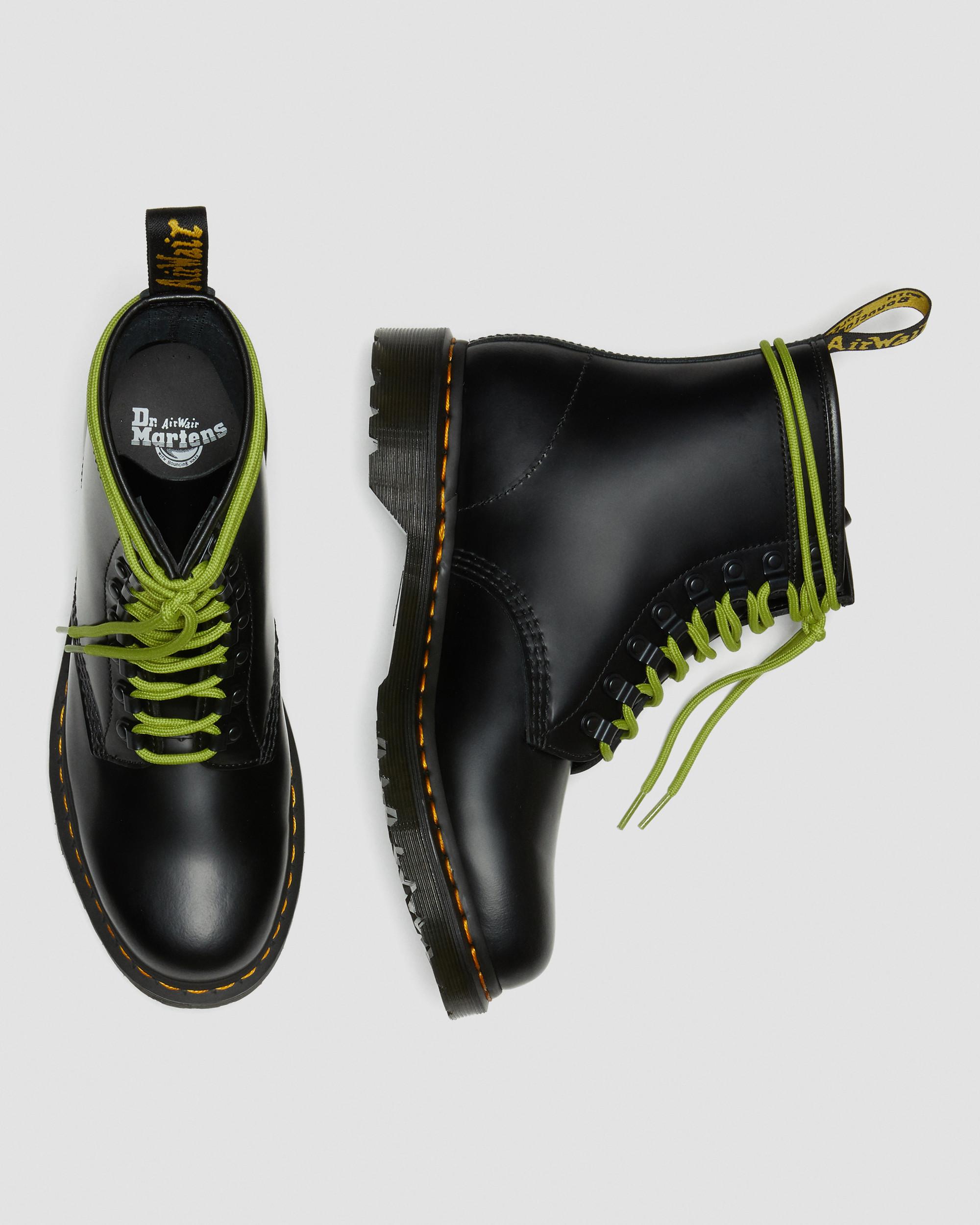 Smooth Leather Boots | Dr. Martens