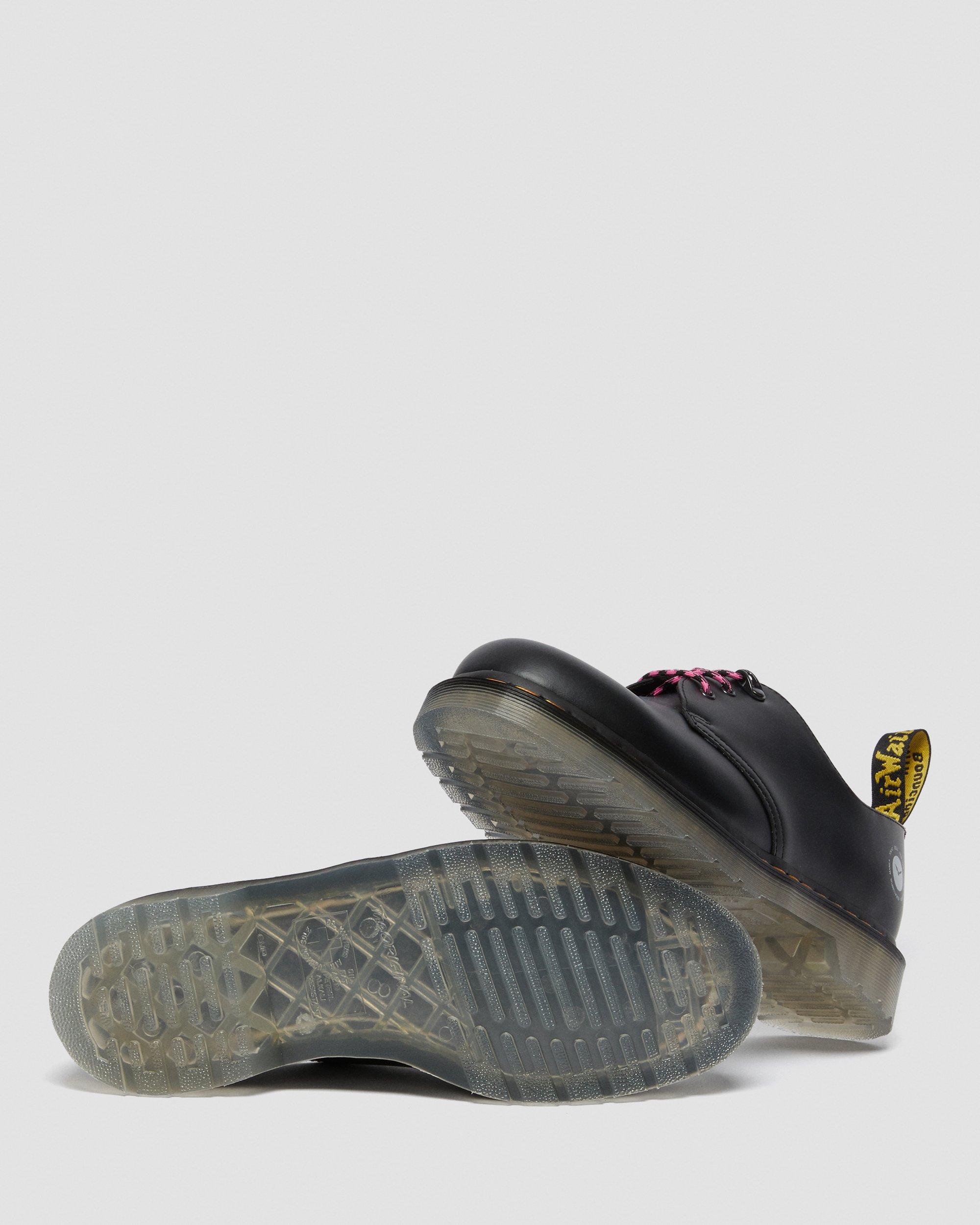 Zapatos de cuero 1461 atmos in Negro