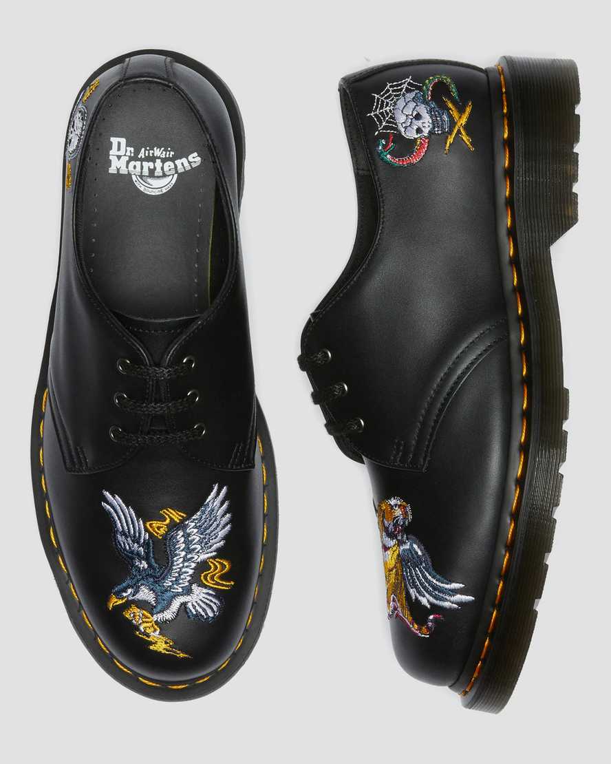https://i1.adis.ws/i/drmartens/26932001.88.jpg?$large$1461 Souvenir Embroidered Leather Shoes | Dr Martens