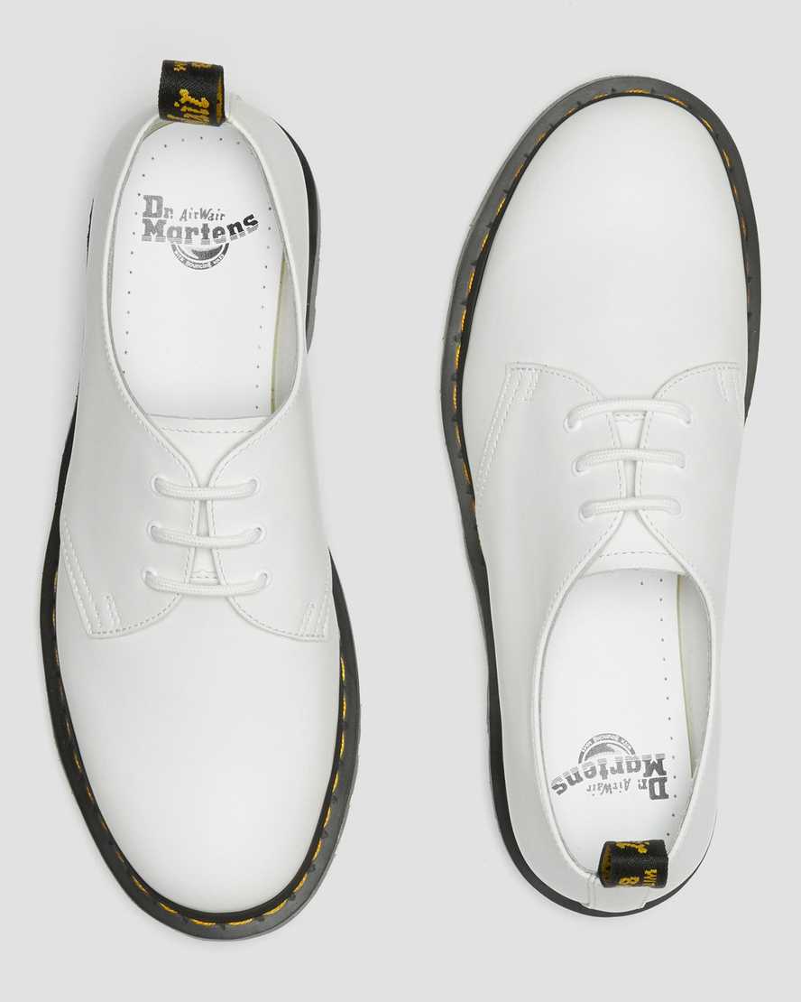 https://i1.adis.ws/i/drmartens/26936100.88.jpg?$large$1461 Iced Smooth Leather Oxford Shoes | Dr Martens
