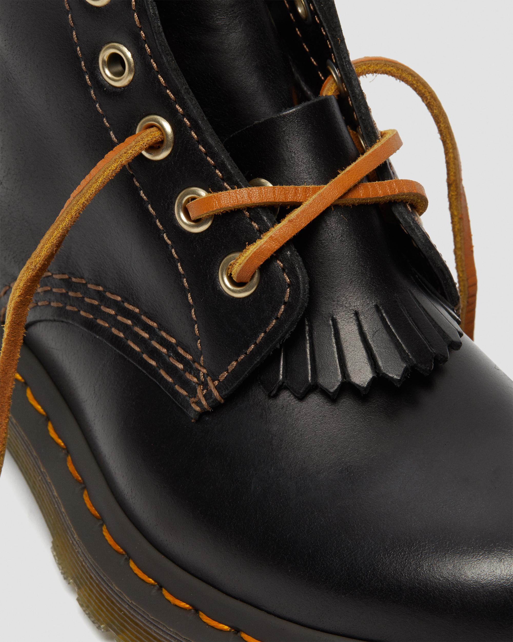 1460 Pascal Women's Abruzzo Leather Boots in BLACK | Dr. Martens™