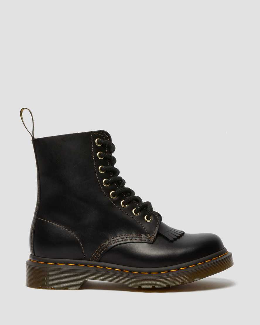 https://i1.adis.ws/i/drmartens/26940001.88.jpg?$large$1460 Pascal Women's Abruzzo Leather Boots | Dr Martens