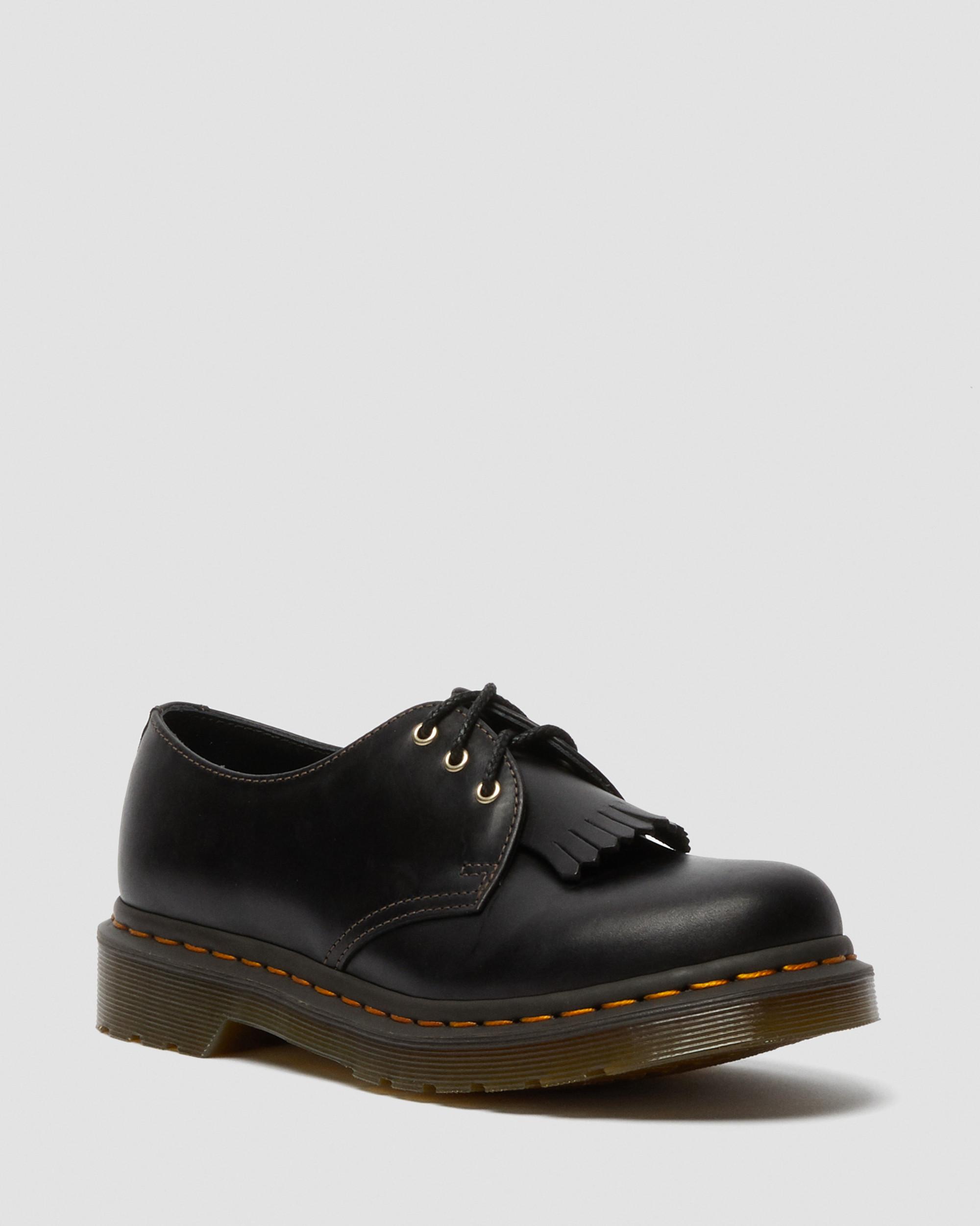 1461 Women's Abruzzo Leather Oxford Shoes in Black | Dr. Martens