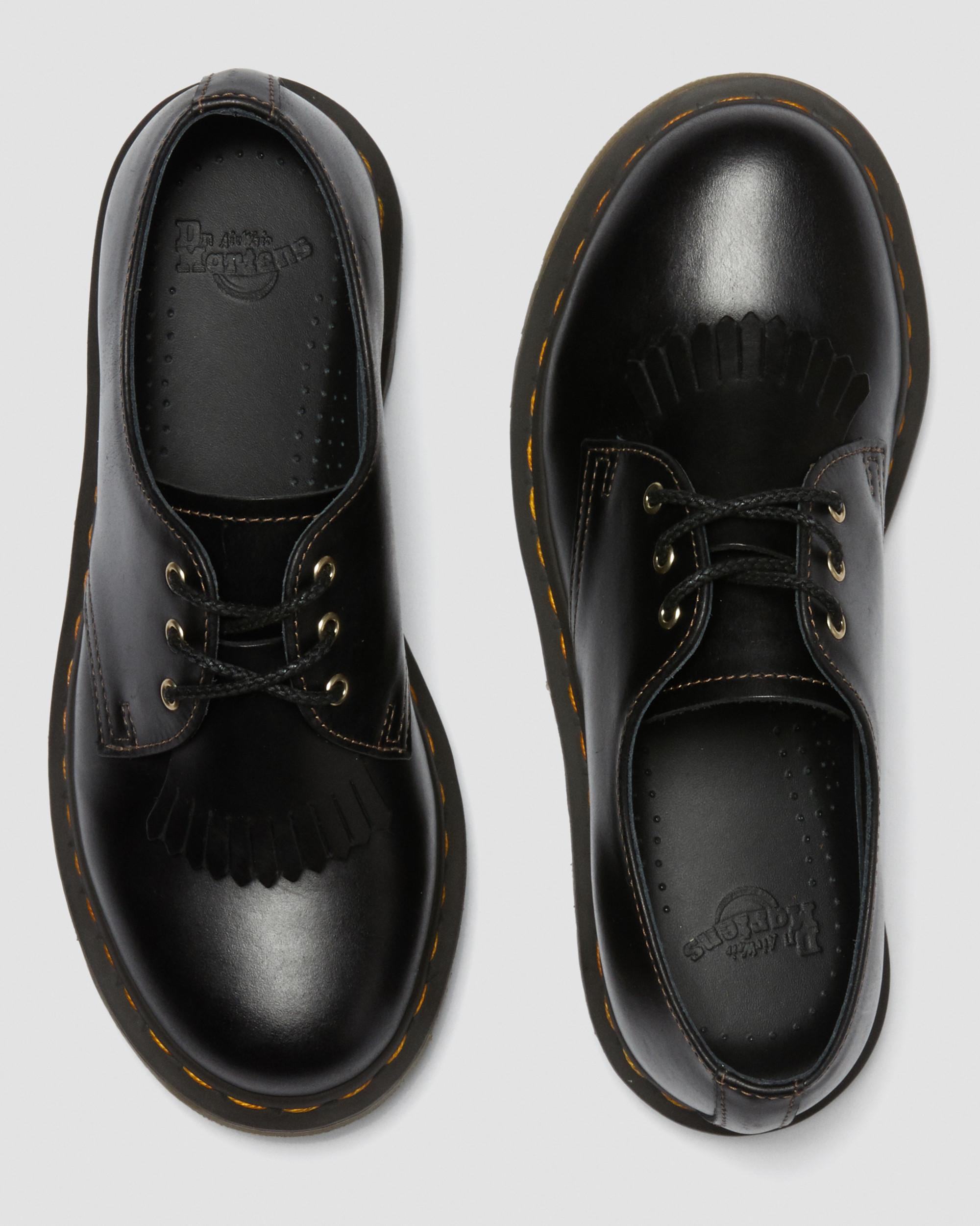 1461 Women's Abruzzo Leather Oxford Shoes in BLACK | Dr. Martens™