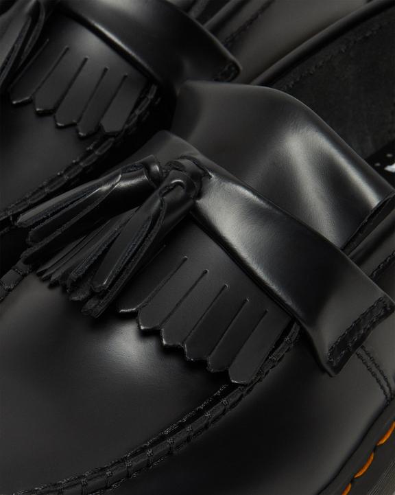 https://i1.adis.ws/i/drmartens/26957001.88.jpg?$large$Adrian Bex-loafers i Smooth læder med kvast Dr. Martens