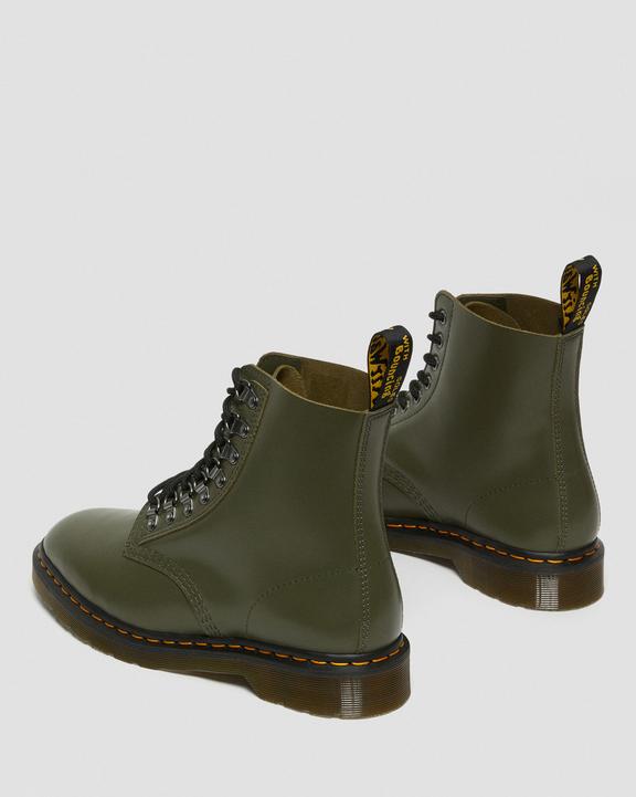 https://i1.adis.ws/i/drmartens/26966272.88.jpg?$large$Boots 1460 Pascal Verso en Cuir Smooth Dr. Martens