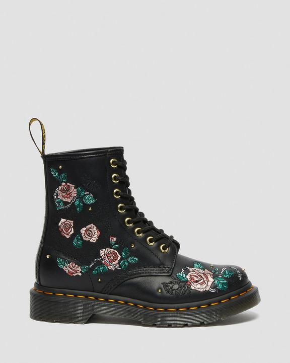 https://i1.adis.ws/i/drmartens/26980001.88.jpg?$large$Boots 1460 Vonda en cuir à fleurs brodées et à lacets Dr. Martens