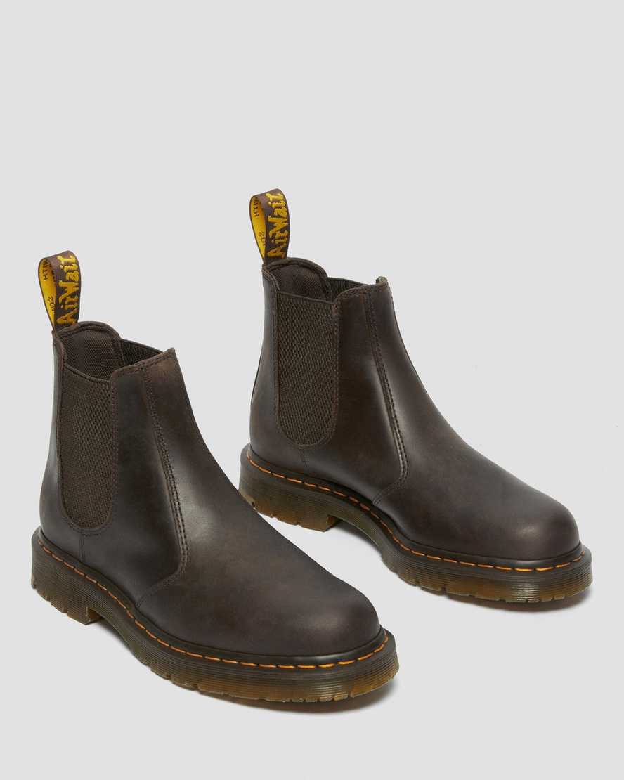 https://i1.adis.ws/i/drmartens/27006207.88.jpg?$large$2976 Slip Resistant Leather Chelsea Boots Dr. Martens