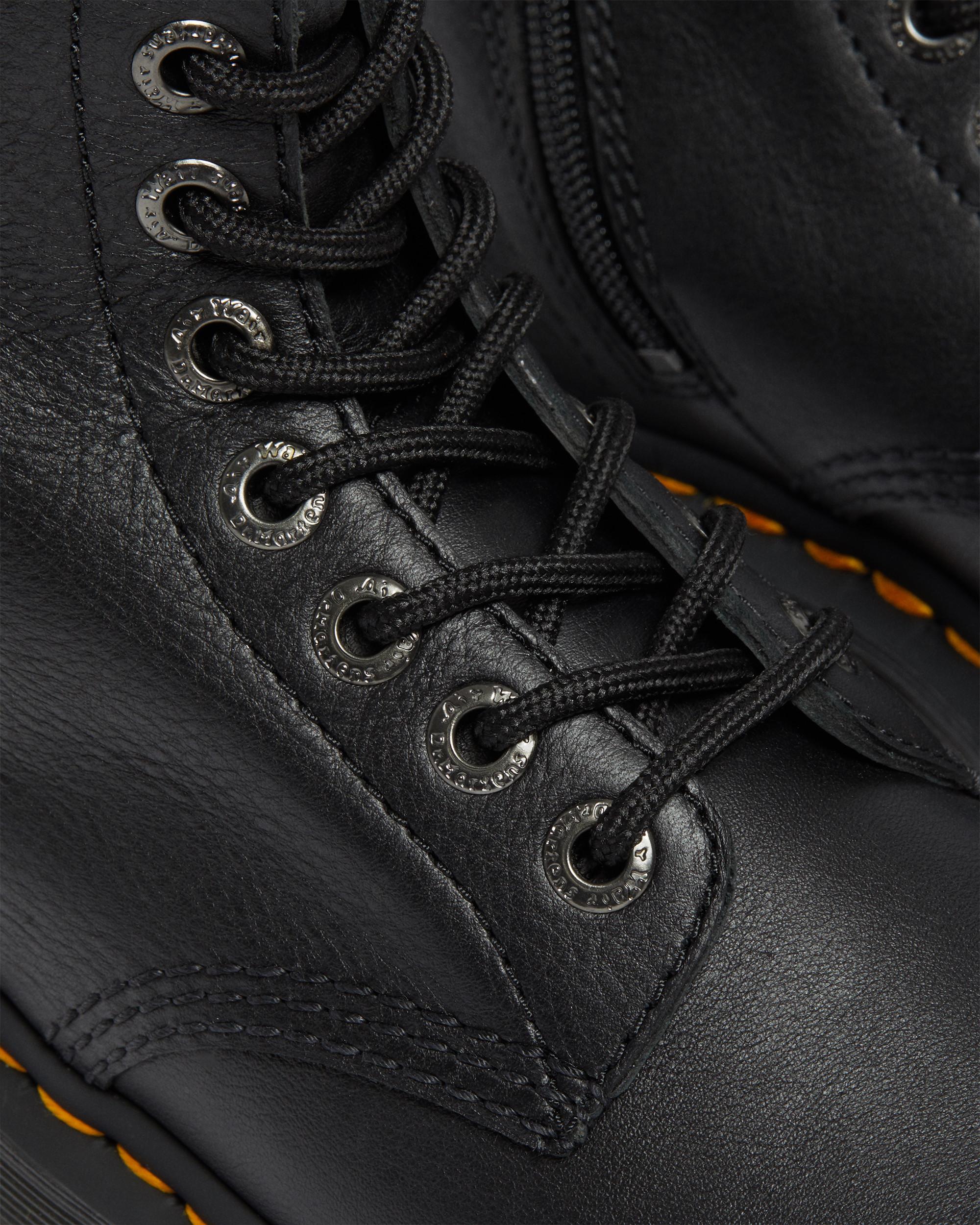 dr martens 1b60 black virginia