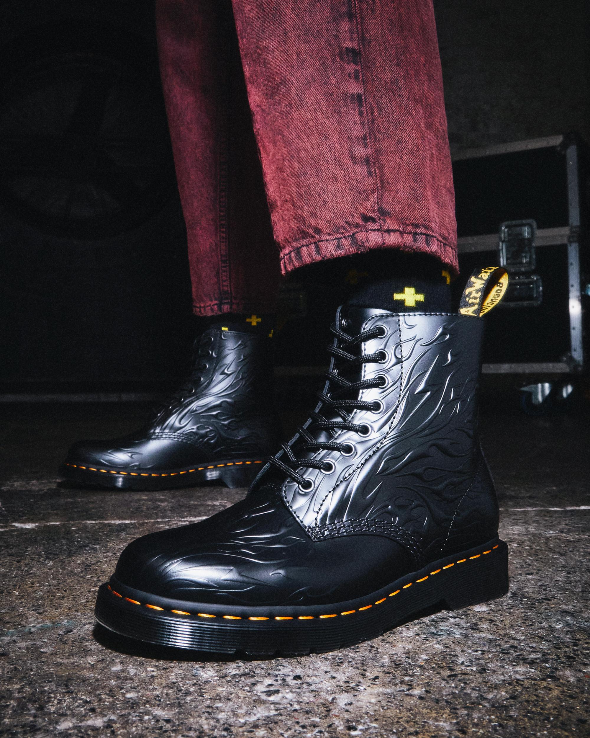 1460 Flames Emboss Leather Lace Up Boots in BLACK | Dr. Martens™