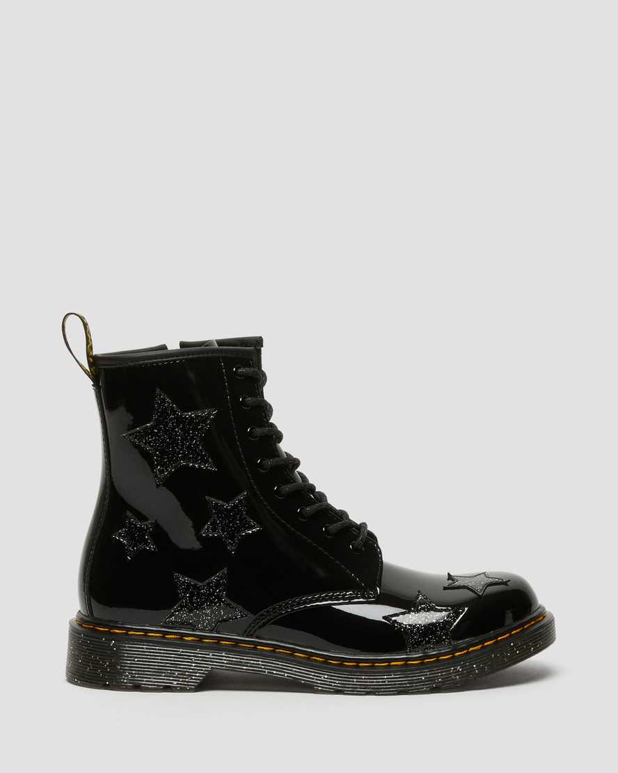 https://i1.adis.ws/i/drmartens/27060001.88.jpg?$large$Youth 1460 Glitter Star Patent Lace UpBoots Dr. Martens