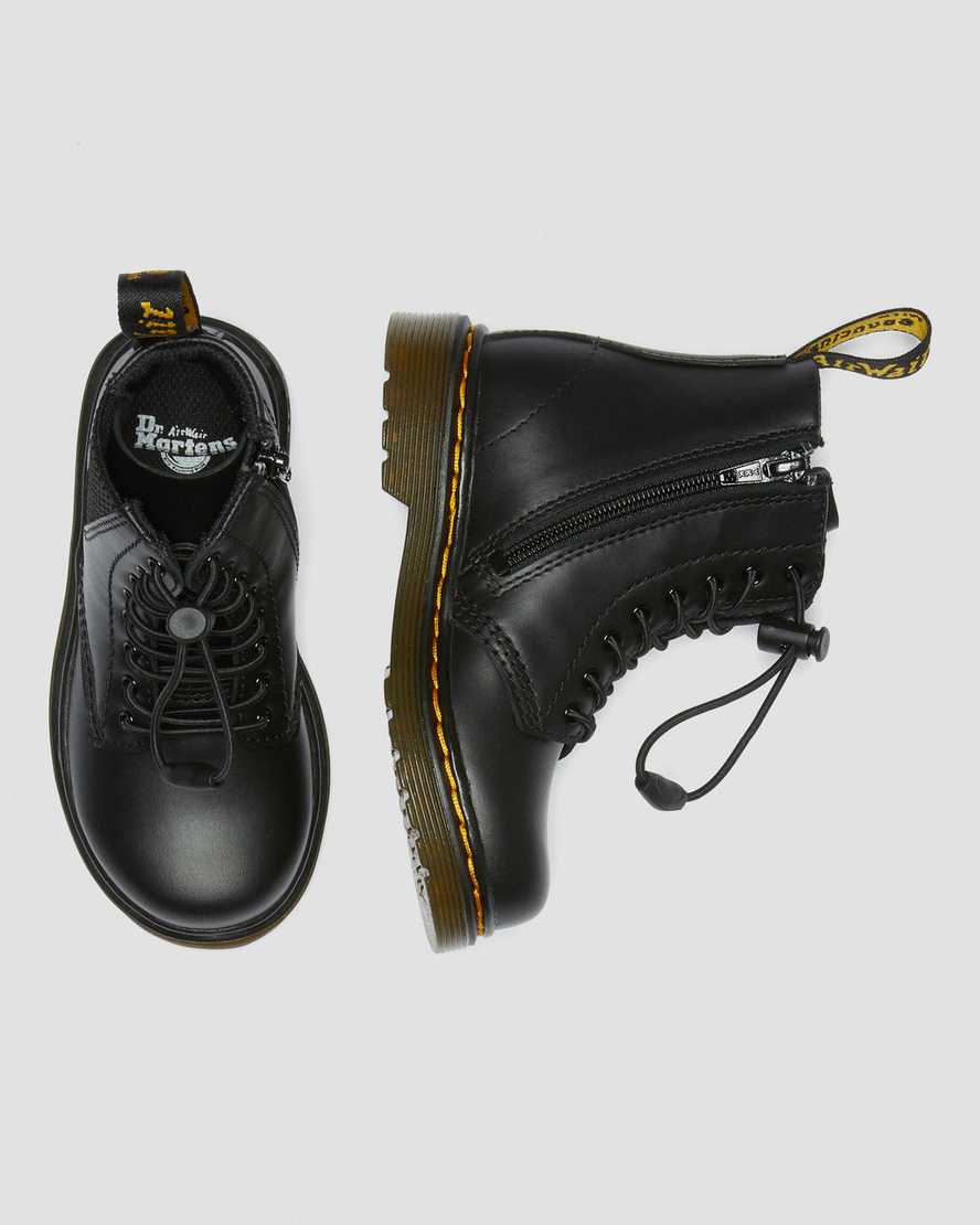 https://i1.adis.ws/i/drmartens/27082001.88.jpg?$large$Toddler 1460 Harper Leather Boots Dr. Martens