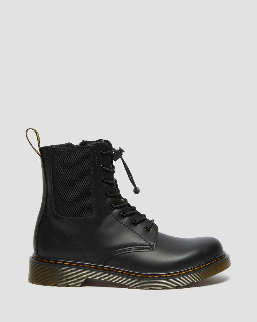 https://i1.adis.ws/i/drmartens/27083001.88.jpg?$large$Youth 1460 Harper Leather Boots Dr. Martens