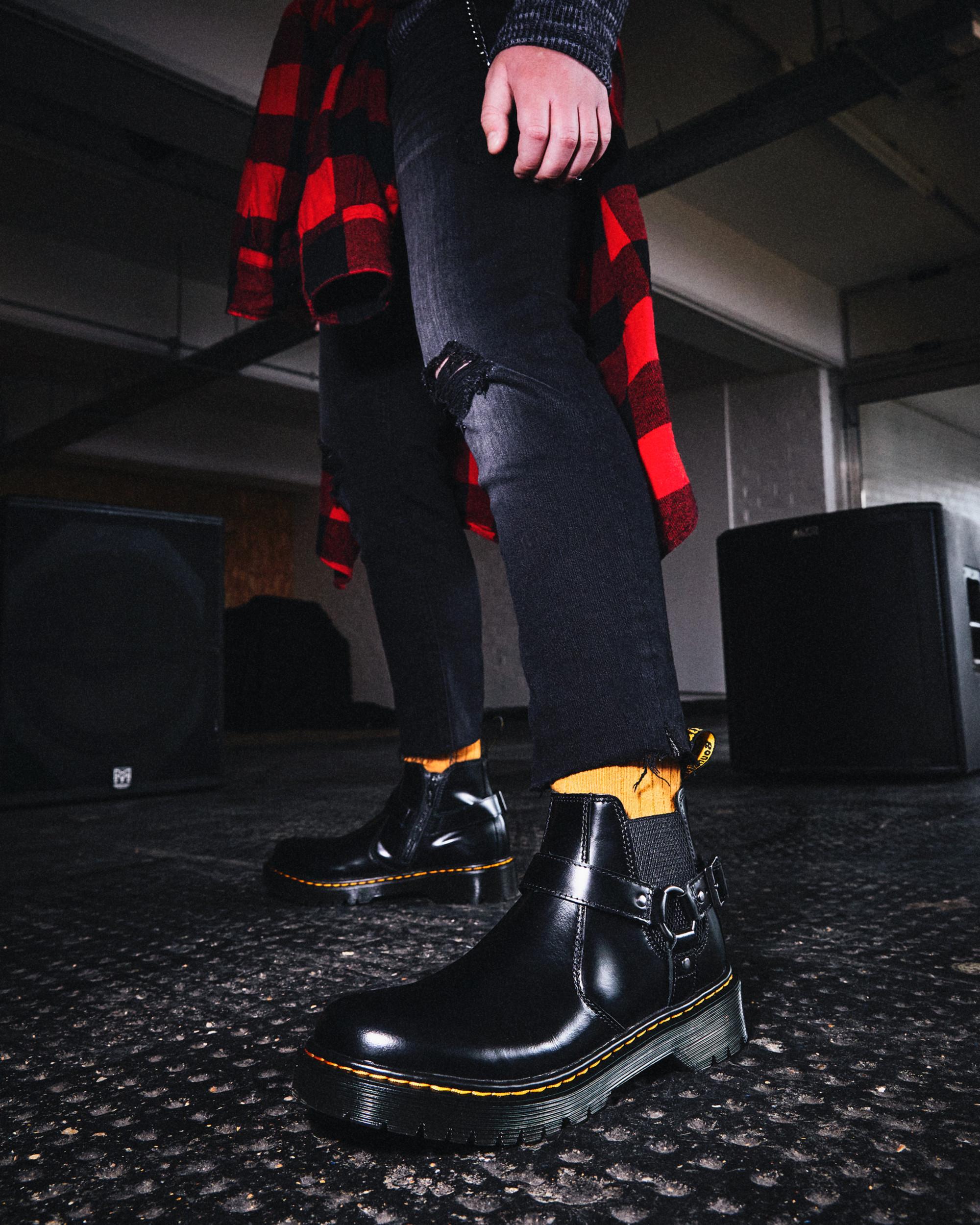 Youth Wincox Bex Leather Chelsea Boots in BLACK | Dr. Martens™