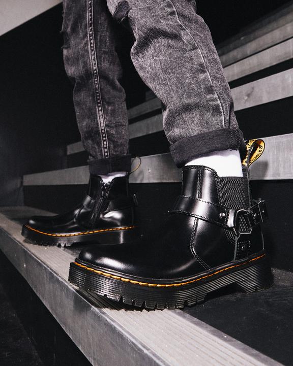 Junior Wincox Bex Leather Chelsea Boots in Black | Dr. Martens Junior Wincox Bex Leather Chelsea Boots in Black | Dr. Martens
