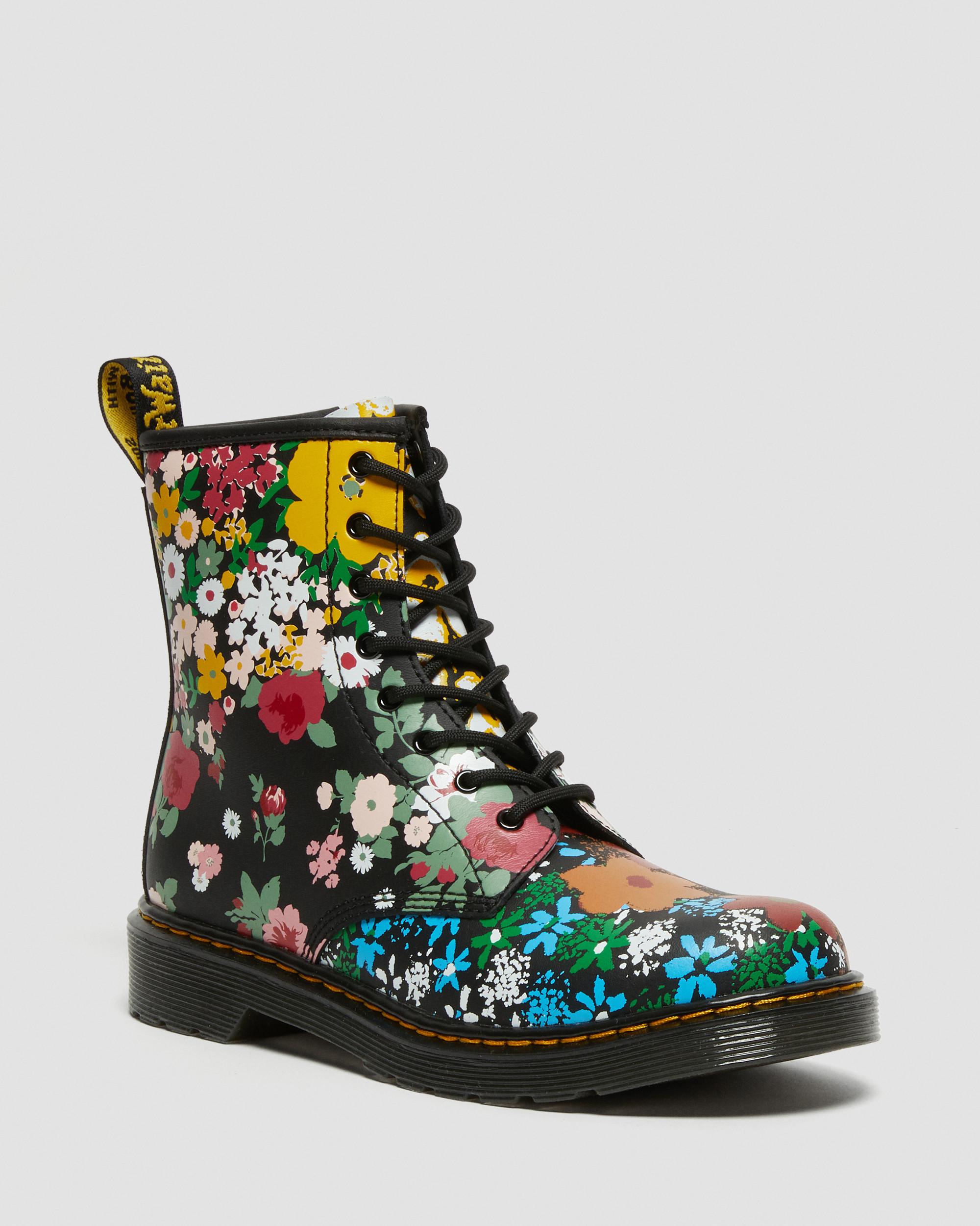 Martens Youth Boots Lace in Dr. Up Floral 1460 Leather | Black Up Mash