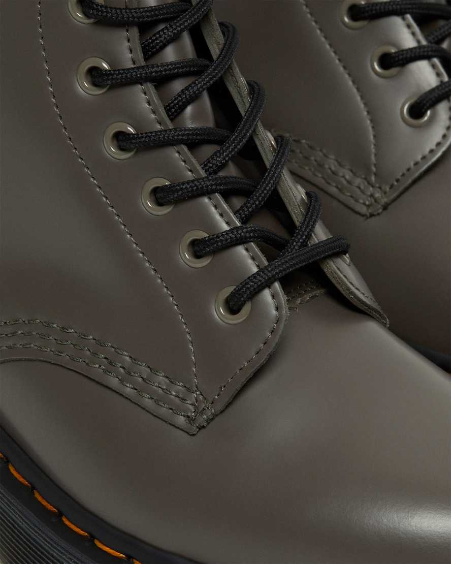 https://i1.adis.ws/i/drmartens/27140481.88.jpg?$large$1460 Bex Smooth Leather Platform Boots | Dr Martens