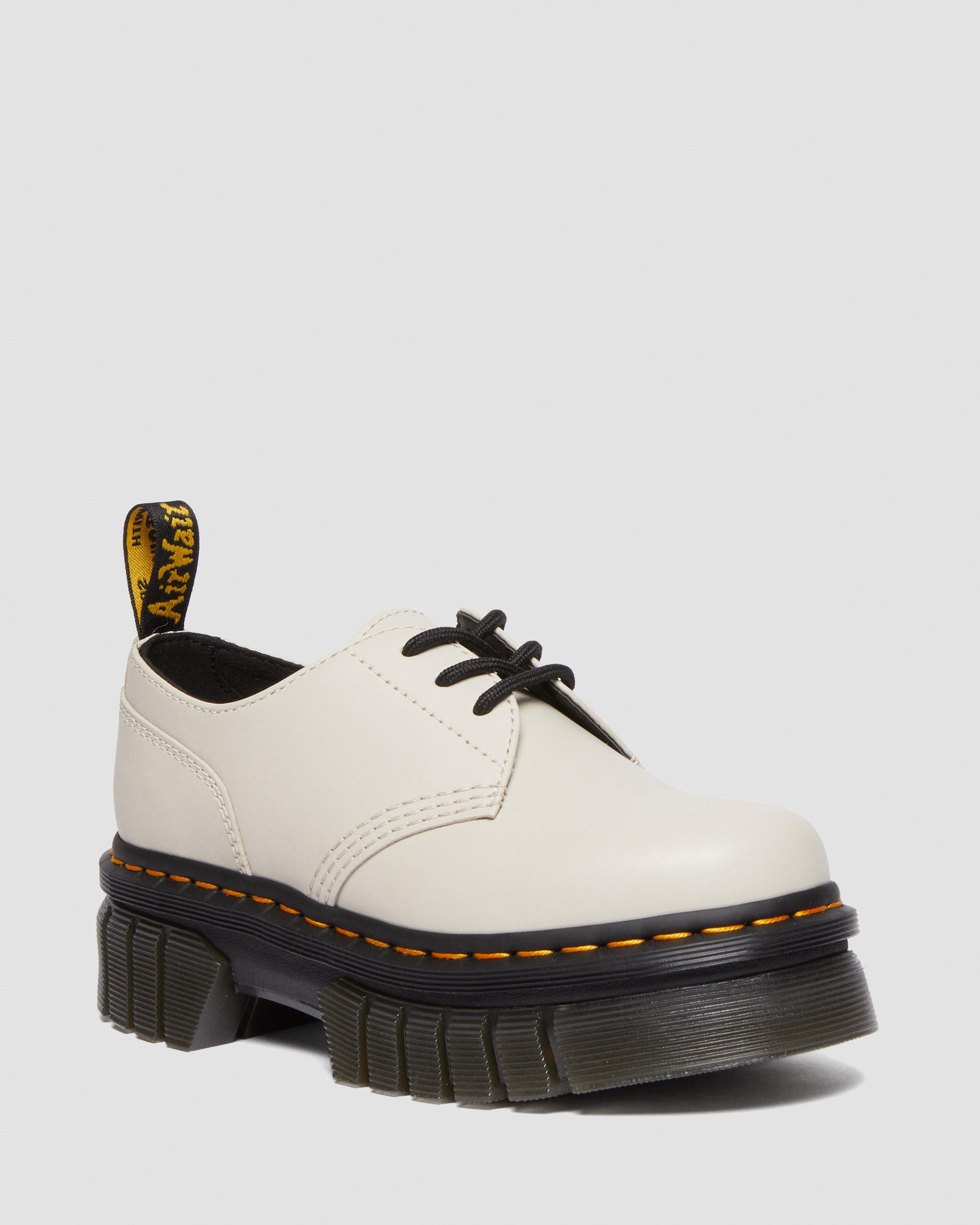 1461 Smooth Leather Platform Shoes, White | Dr. Martens