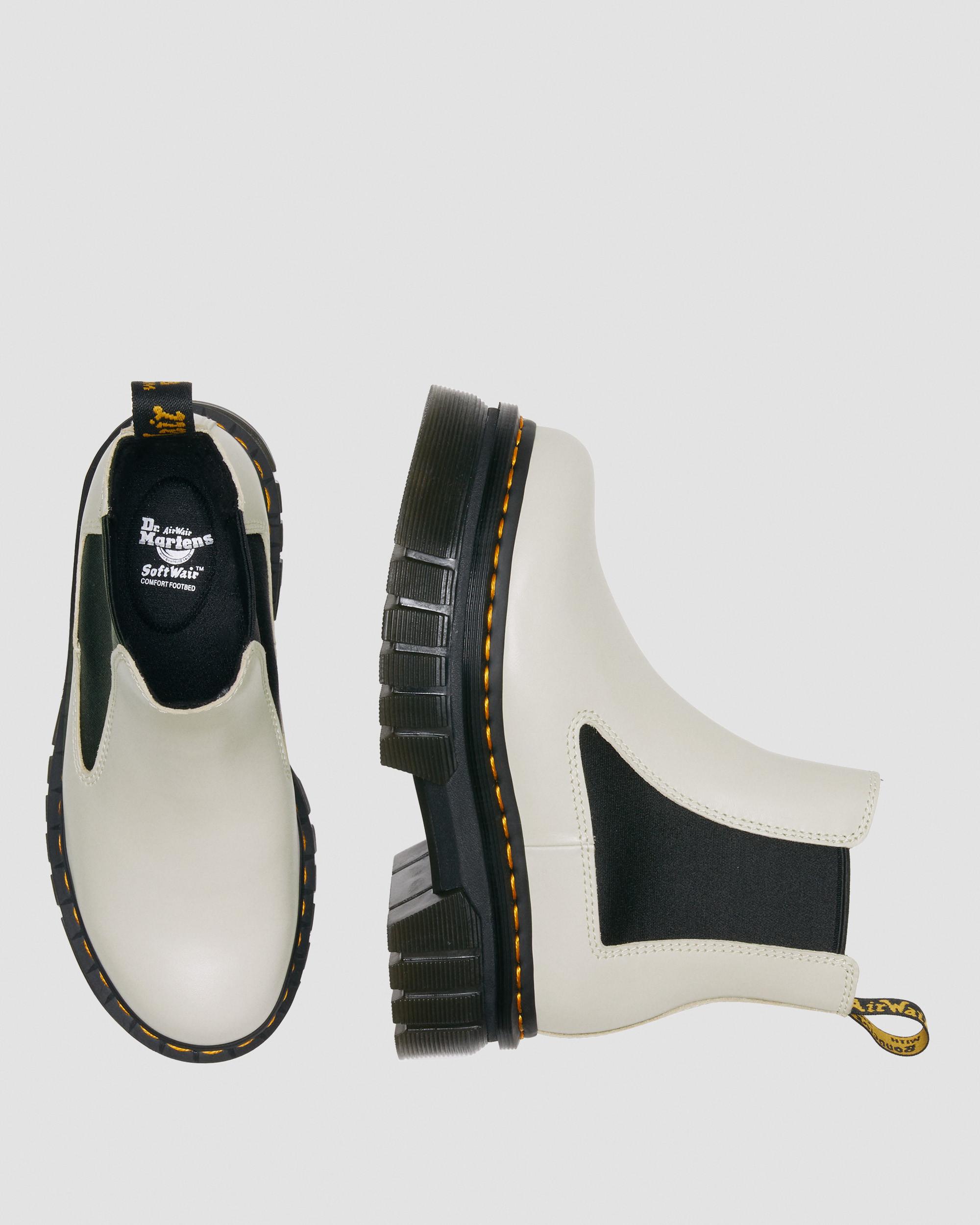 Audrick Nappa Leather Platform Chelsea Boots in Cobblestone Grey