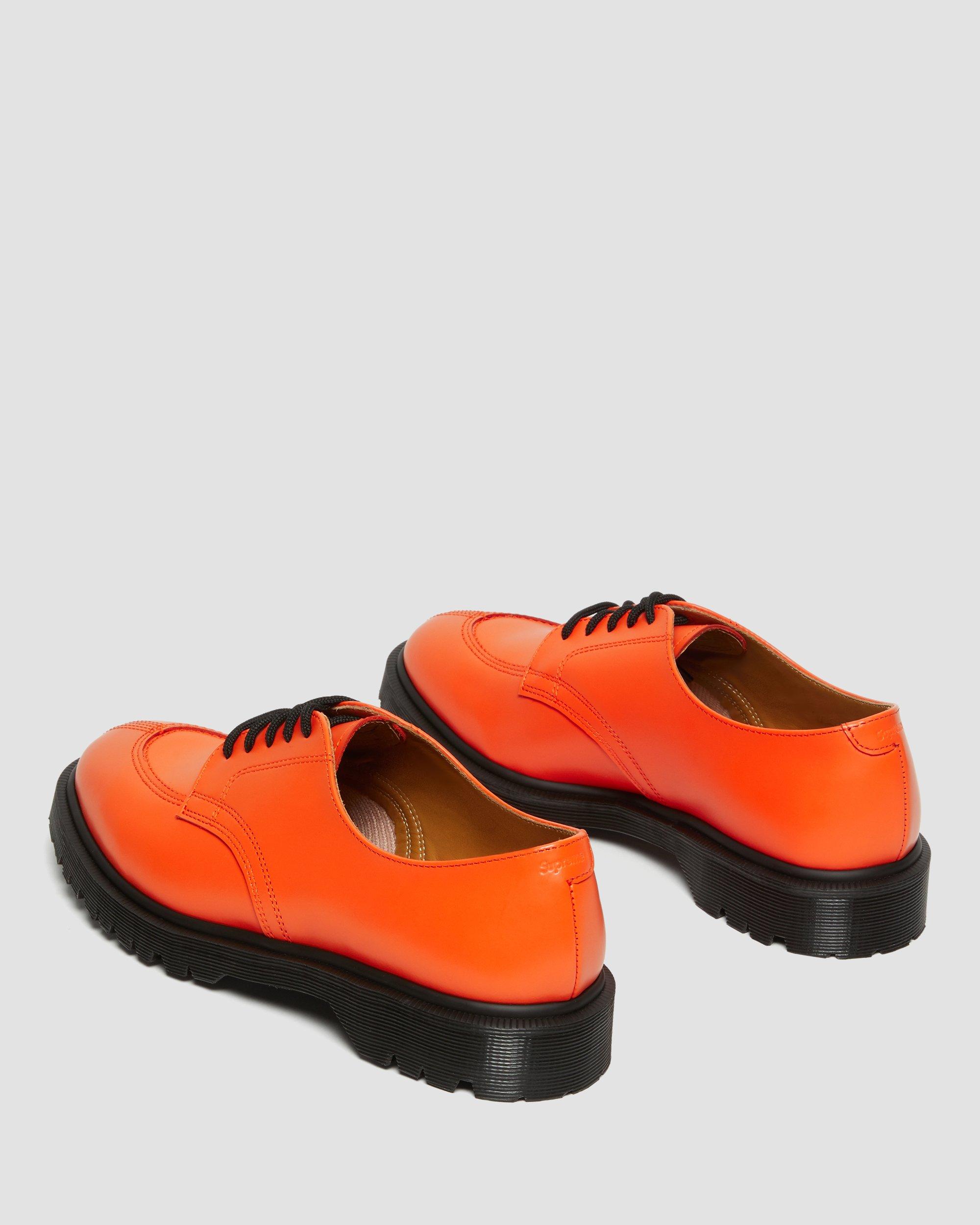 https://i1.adis.ws/i/drmartens/27150659.88.jpg?$large$Supreme® 2046 Smooth Leather Oxford Shoes Dr. Martens