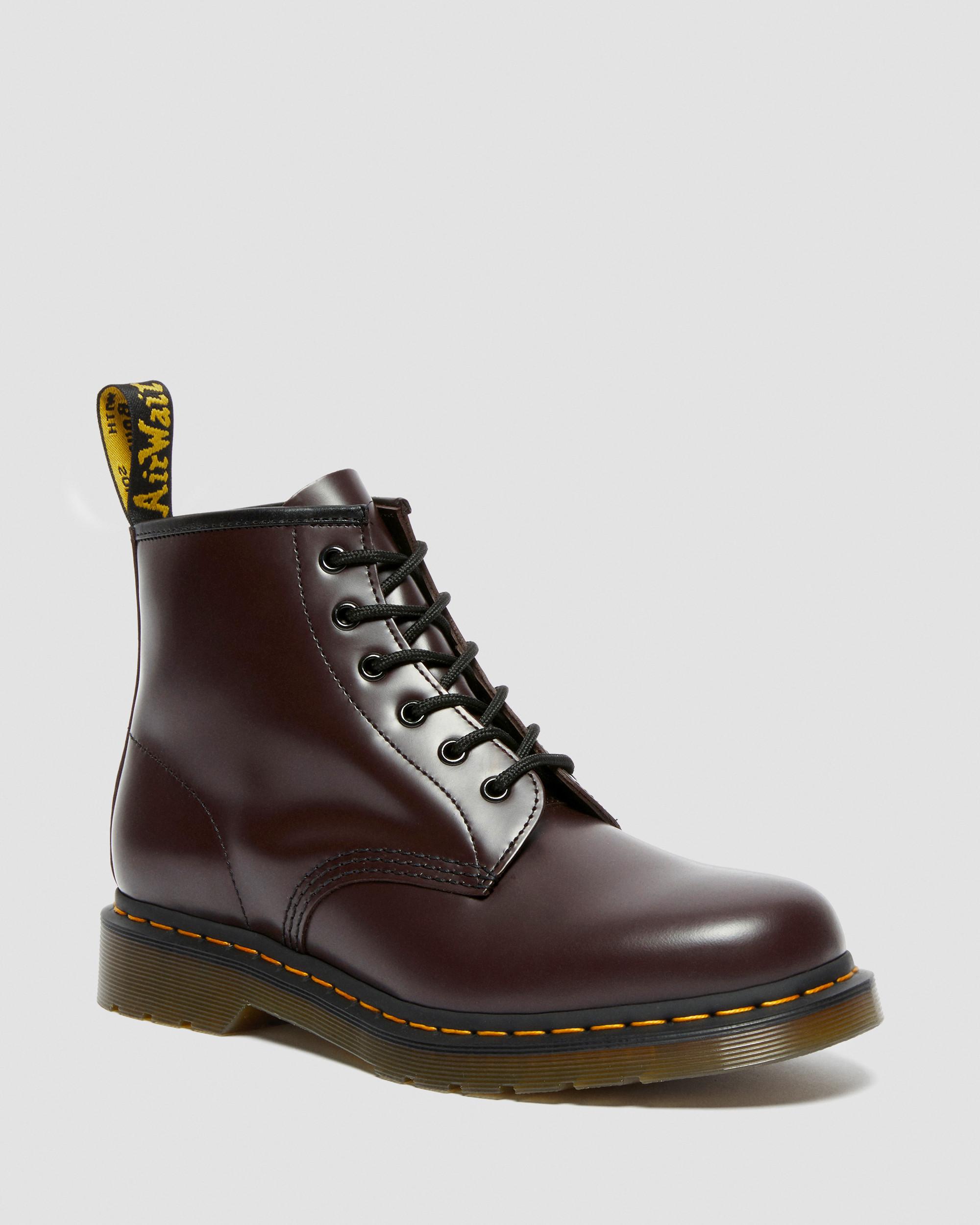 101 Yellow Stitch Smooth Leather Ankle Boots in Black | Dr. Martens