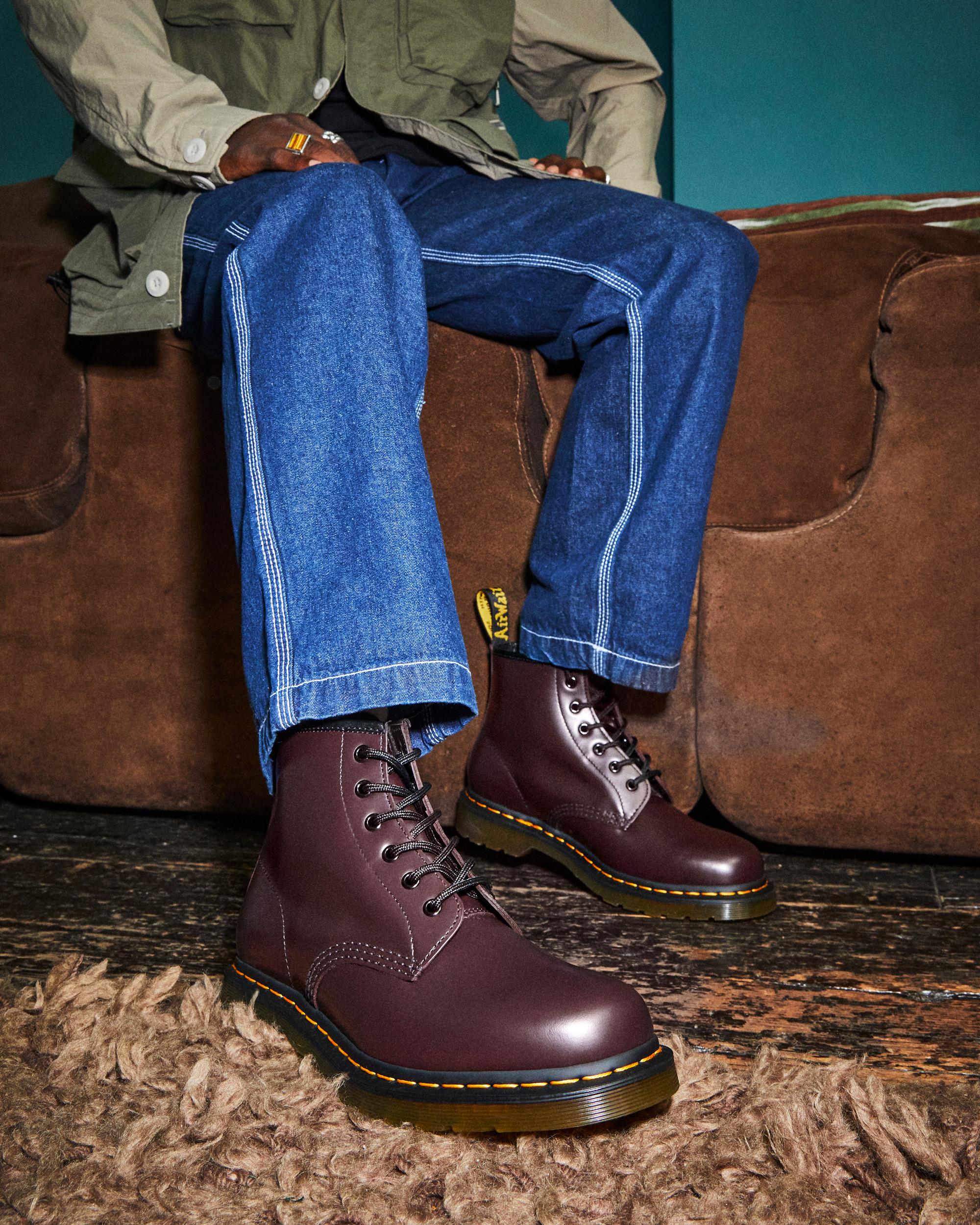 101 Yellow Stitch Smooth Leather Ankle Boots in Burgundy Dr. Martens