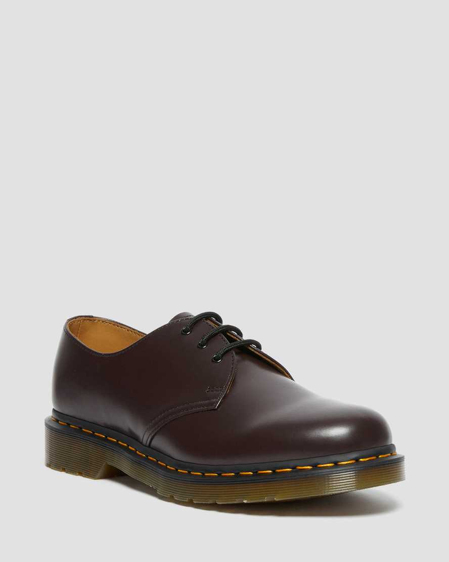 https://i1.adis.ws/i/drmartens/27284626.87.jpg?$large$1461 Smooth Leather Shoes Dr. Martens