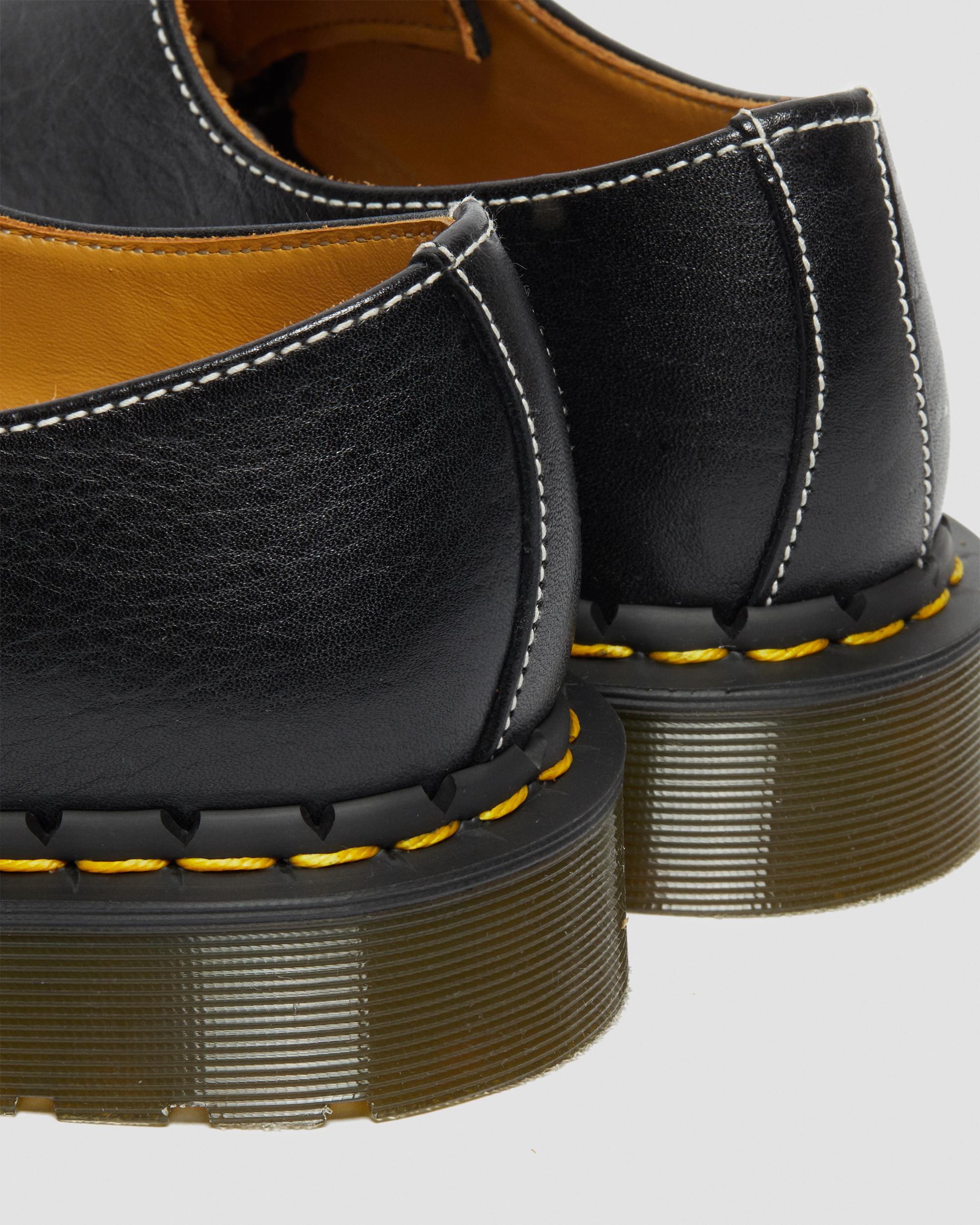 1461 Made in England Classic Leather Oxford Shoes in Black | Dr. Martens