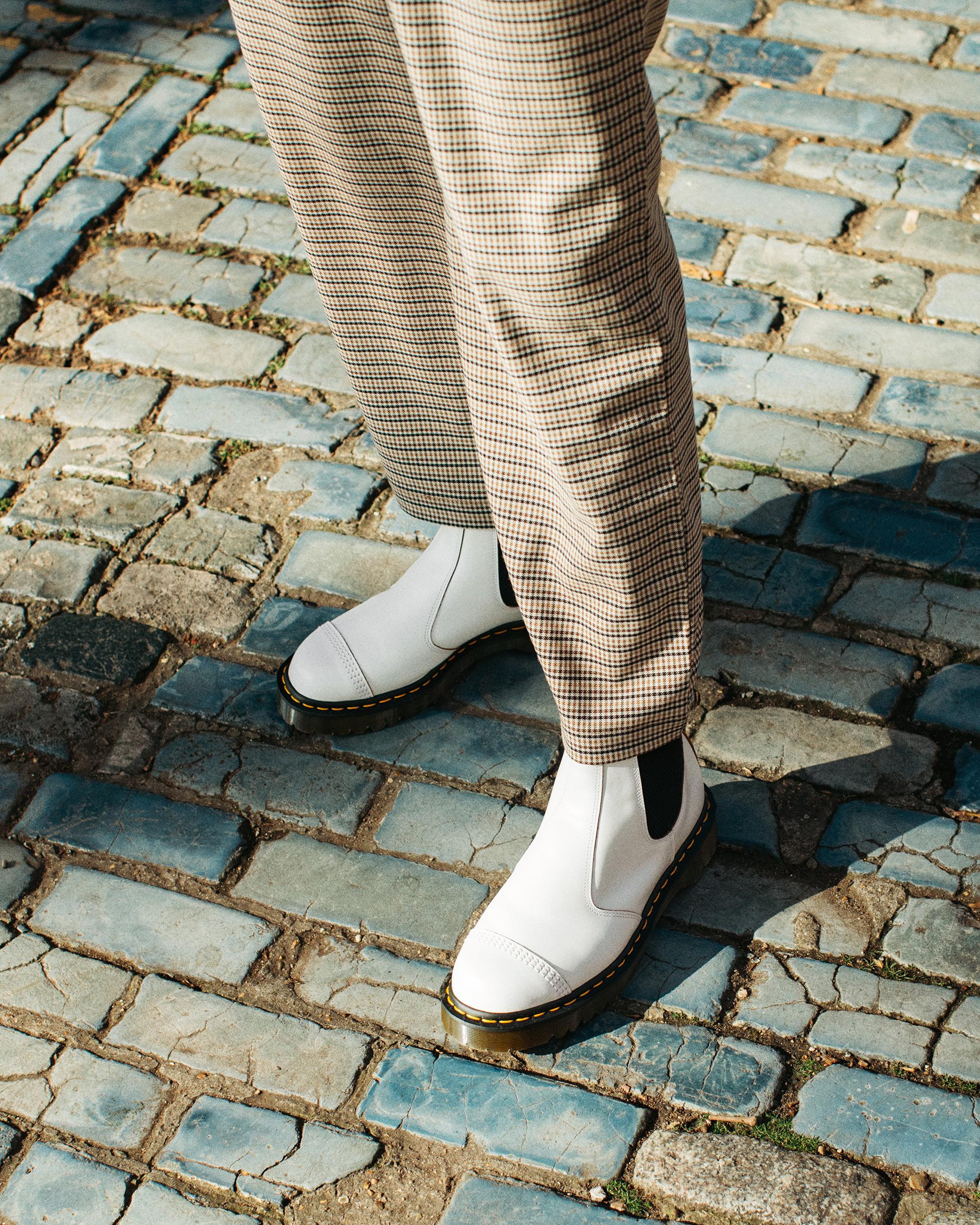 Chelsea boots 2976 Bex Toe Cap Made in England in White