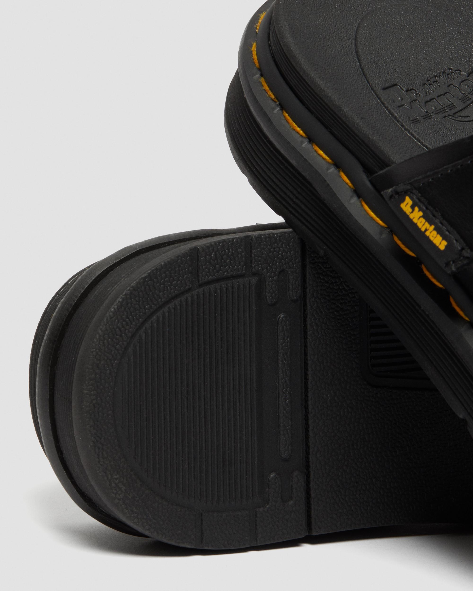 Daxton Leather Slide Sandals in BLACK | Dr. Martens™