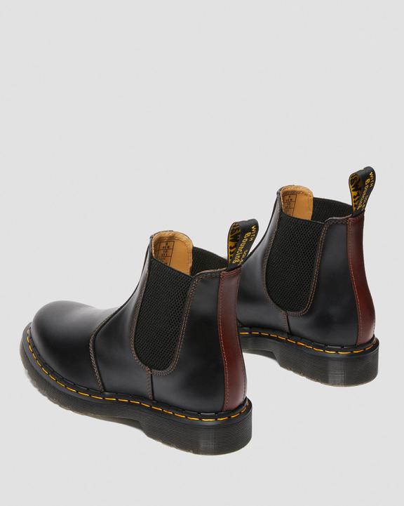 29762976 Abruzzo Leather Chelsea Boots Dr. Martens