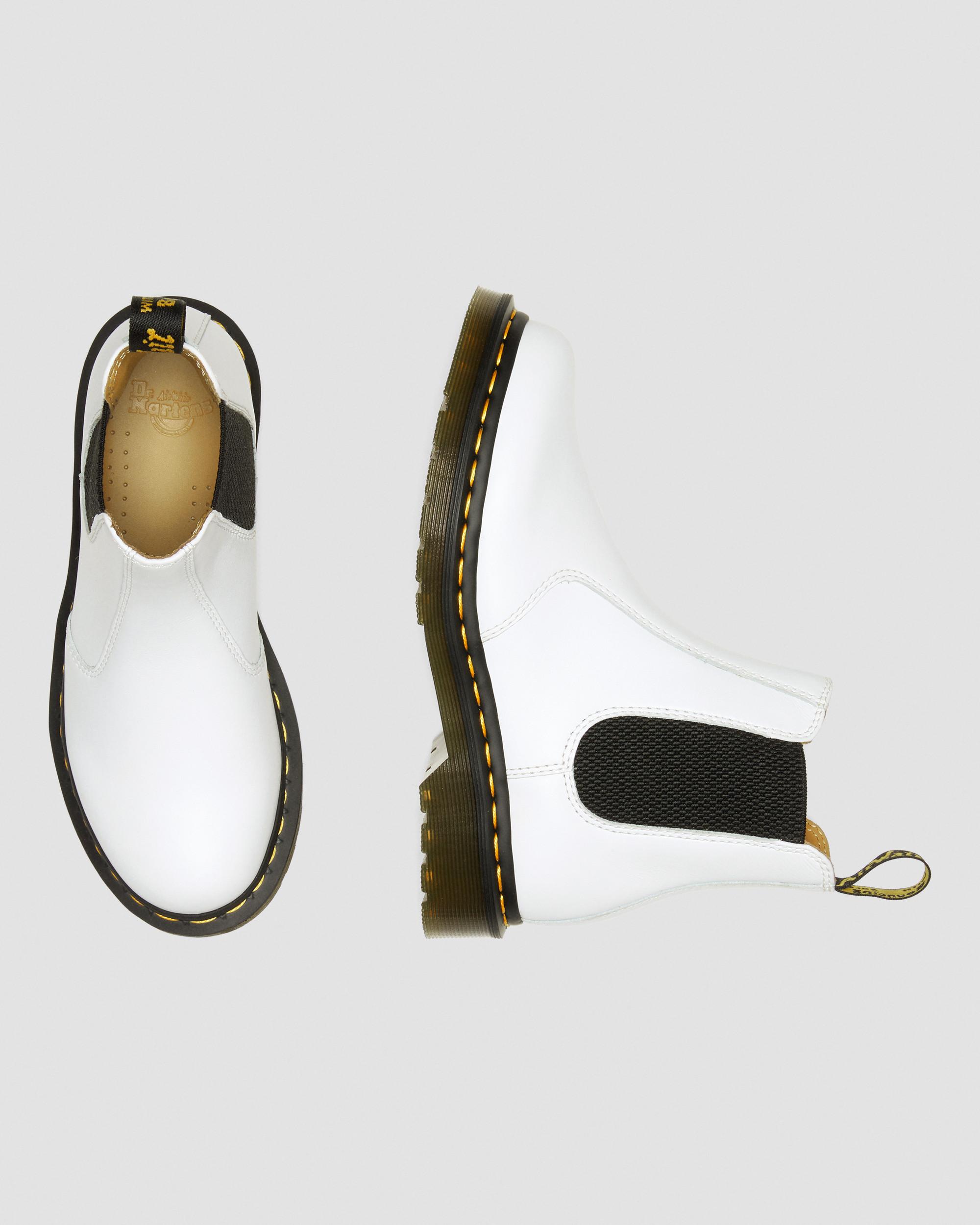 2976 Softy T Leather Chelsea Boots in WHITE | Dr. Martens™