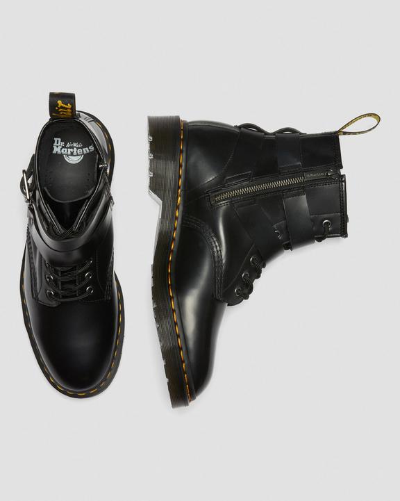 Cristofor Leather Harness Lace Up -maiharitCristofor Leather Harness Lace Up -maiharit Dr. Martens