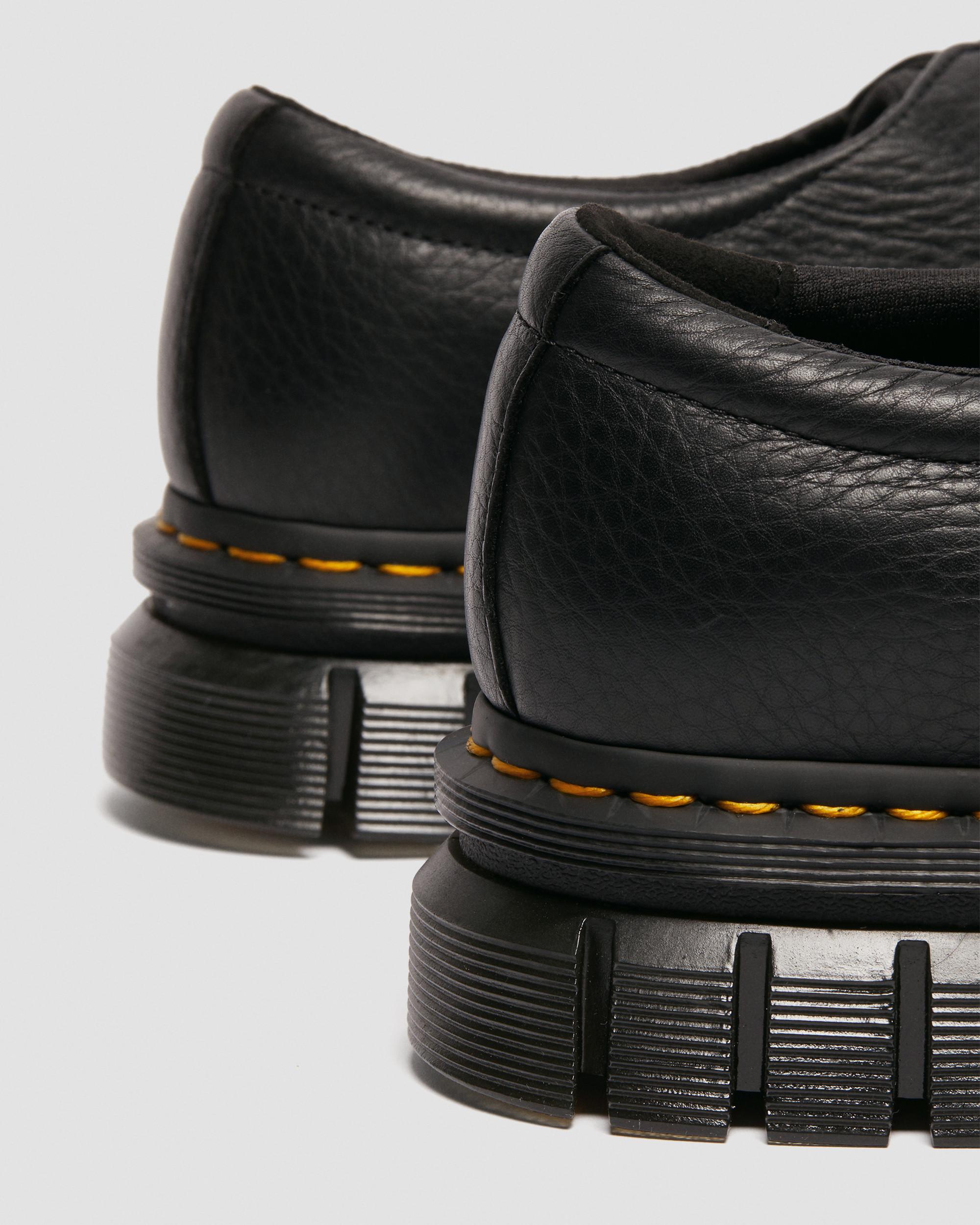 RIKARD 3I in BLACK | Dr. Martens™