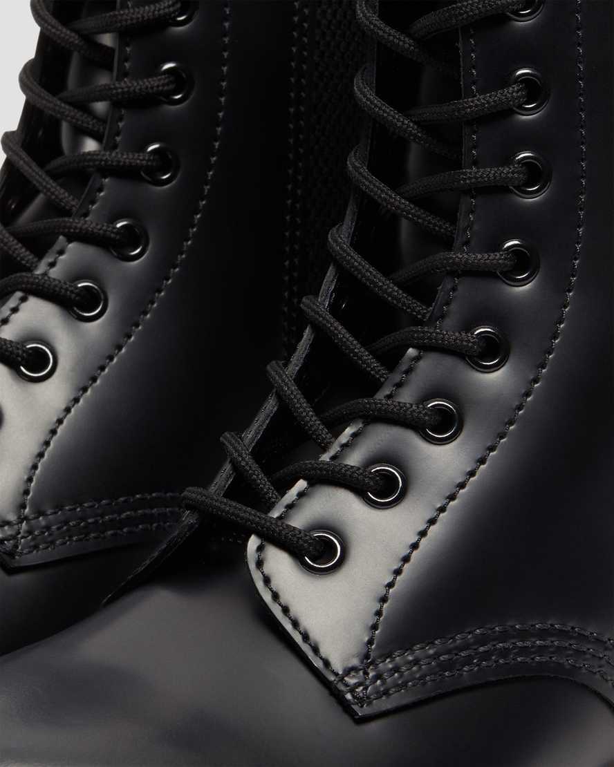 https://i1.adis.ws/i/drmartens/27583001.87.jpg?$large$1490 Harper Leather Lace Up Boots | Dr Martens
