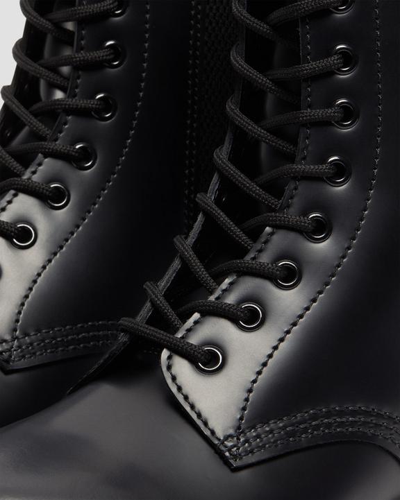 https://i1.adis.ws/i/drmartens/27583001.87.jpg?$large$1490 Harper Leather Lace Up Boots Dr. Martens
